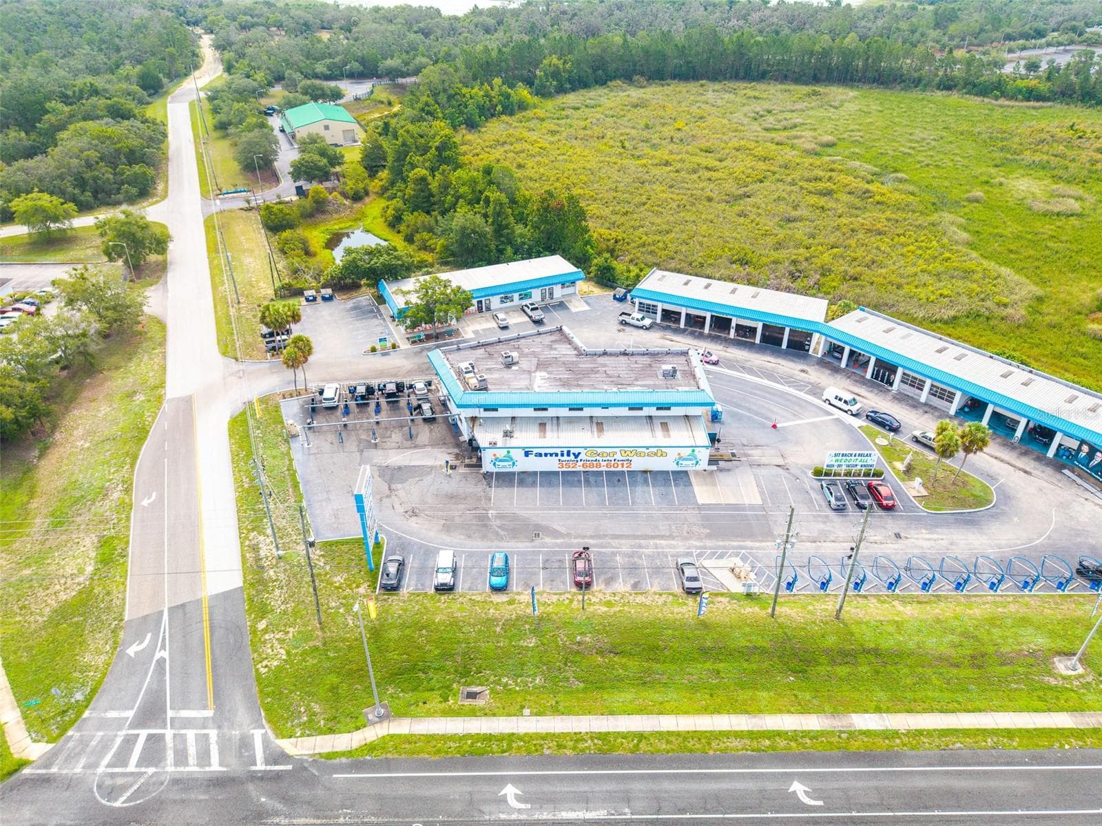 Retail at 1108 COMMERCIAL WAY, SPRING HILL, photo 17 of 37