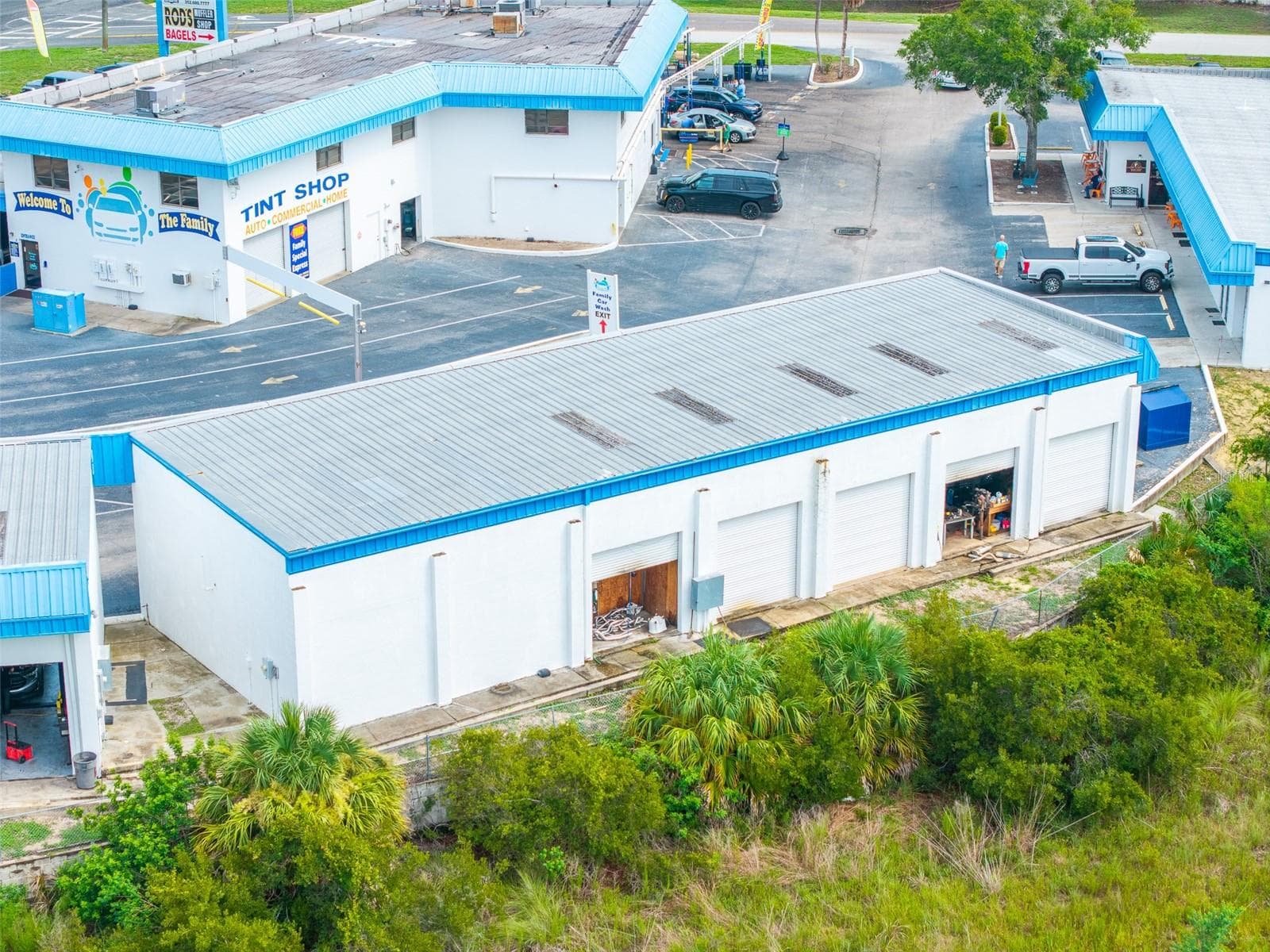 Retail at 1108 COMMERCIAL WAY, SPRING HILL, photo 20 of 37