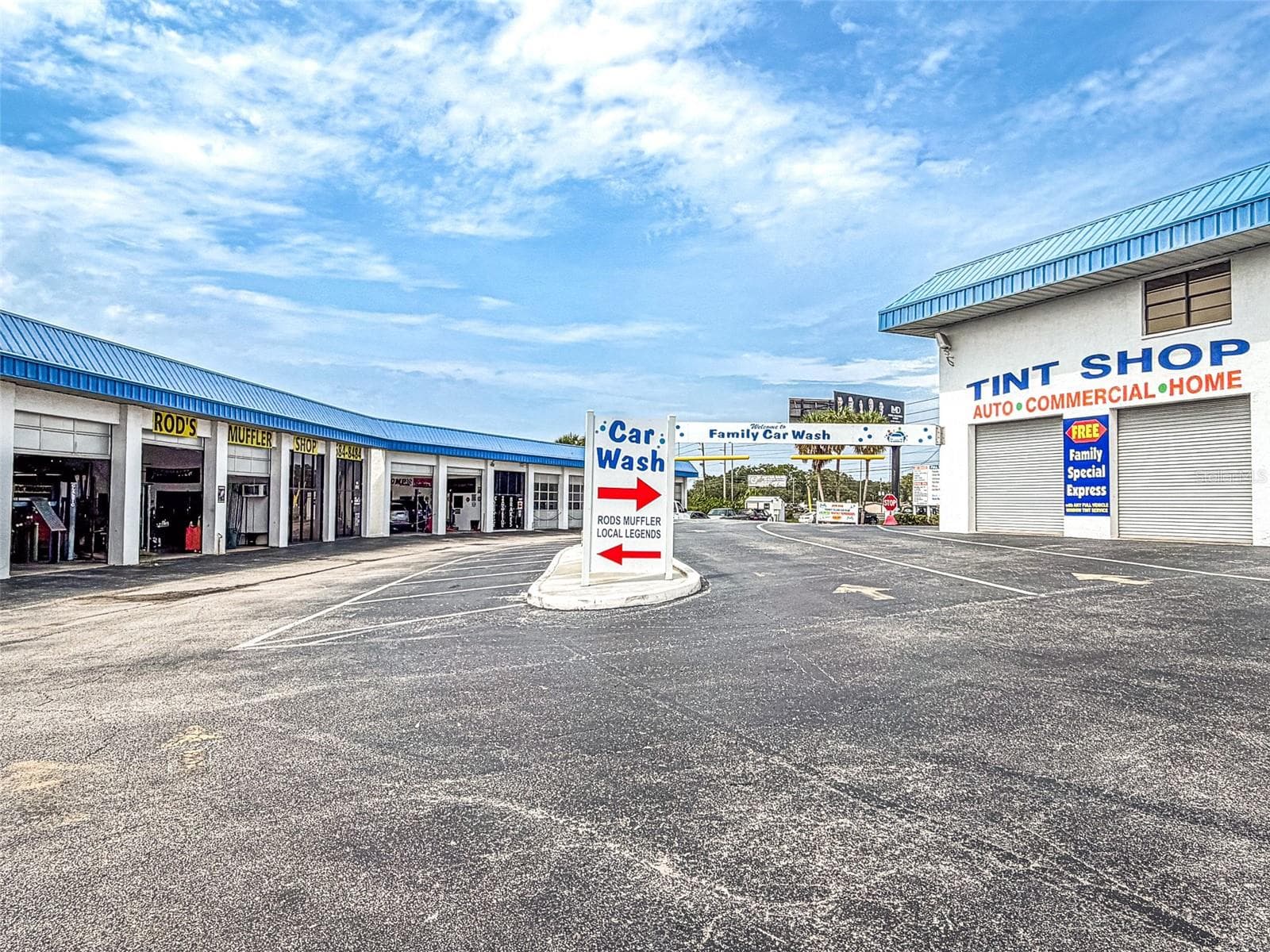 Retail at 1108 COMMERCIAL WAY, SPRING HILL, photo 24 of 37