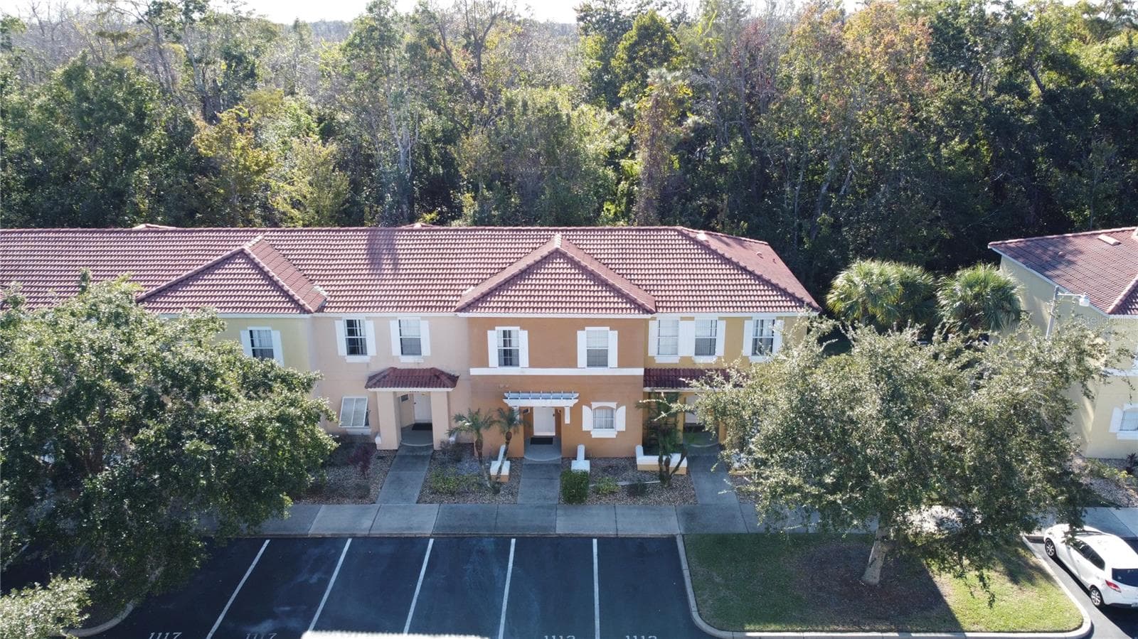 Townhouse at 1115 PARK RIDGE CIR, KISSIMMEE, photo 4 of 55