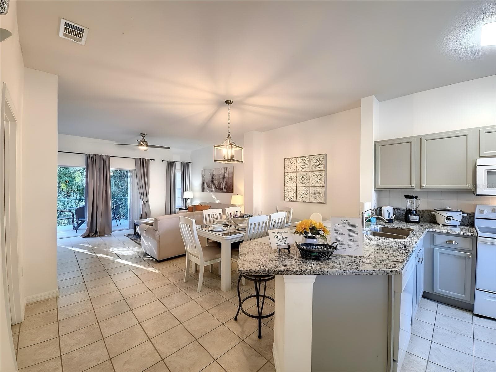 Townhouse at 1115 PARK RIDGE CIR, KISSIMMEE, photo 13 of 55