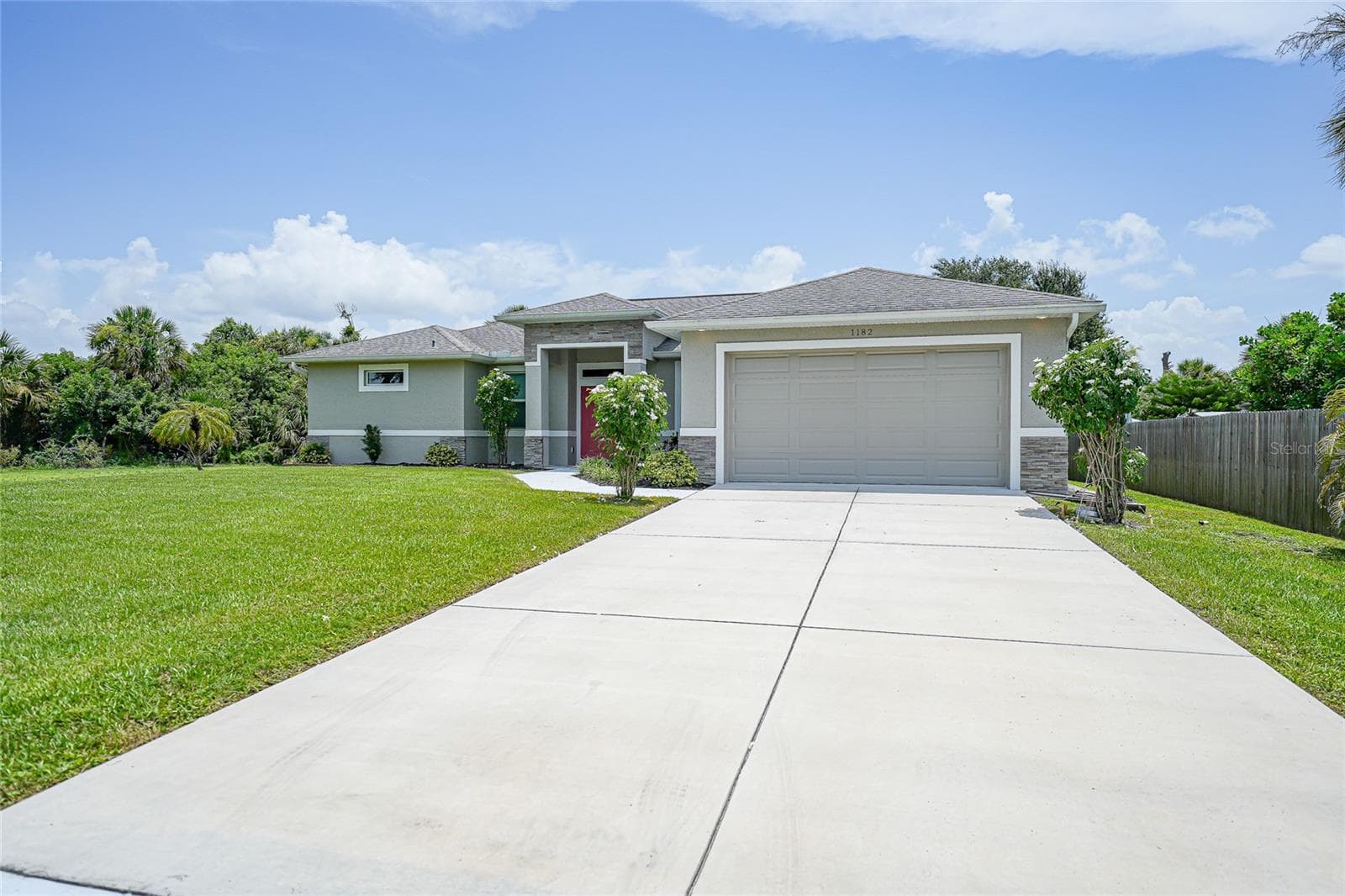 Single Family Residence at 1182 YORKSHIRE ST, PORT CHARLOTTE, photo 3 of 47