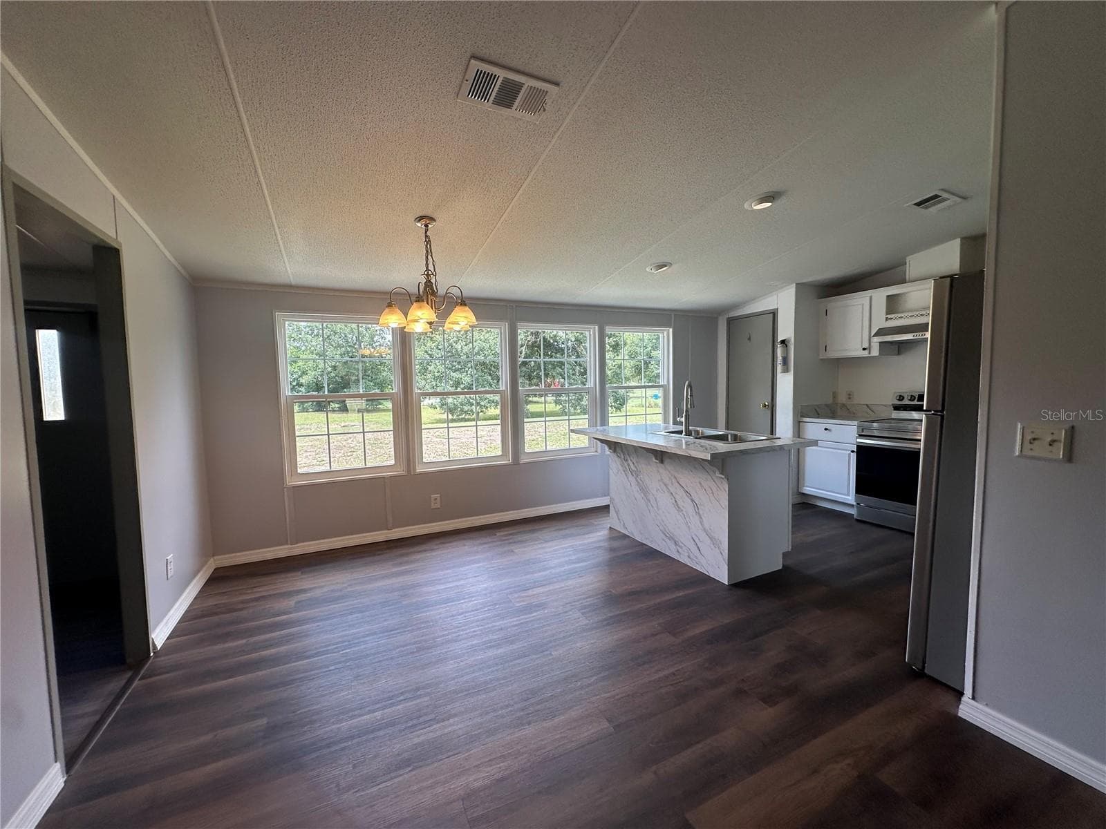 Manufactured Home at 2363 GERBER DAIRY RD, WINTER HAVEN, photo 24 of 35