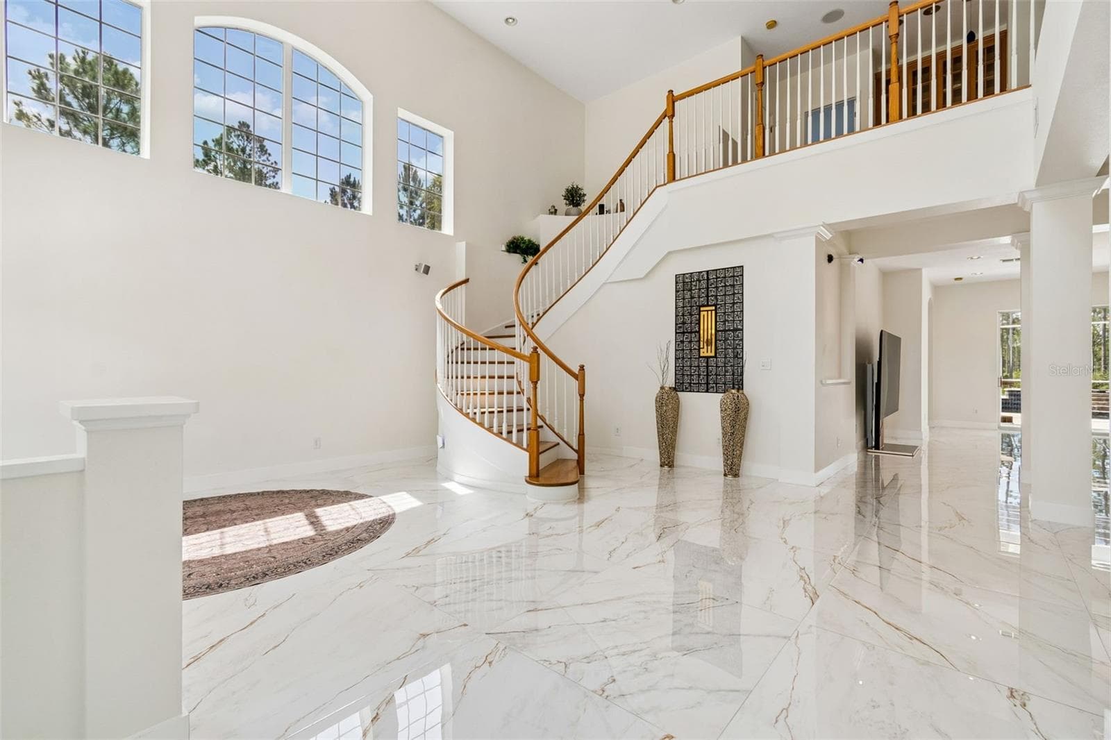 Single Family Residence at 10102 DEERCLIFF DR, TAMPA, photo 7 of 92