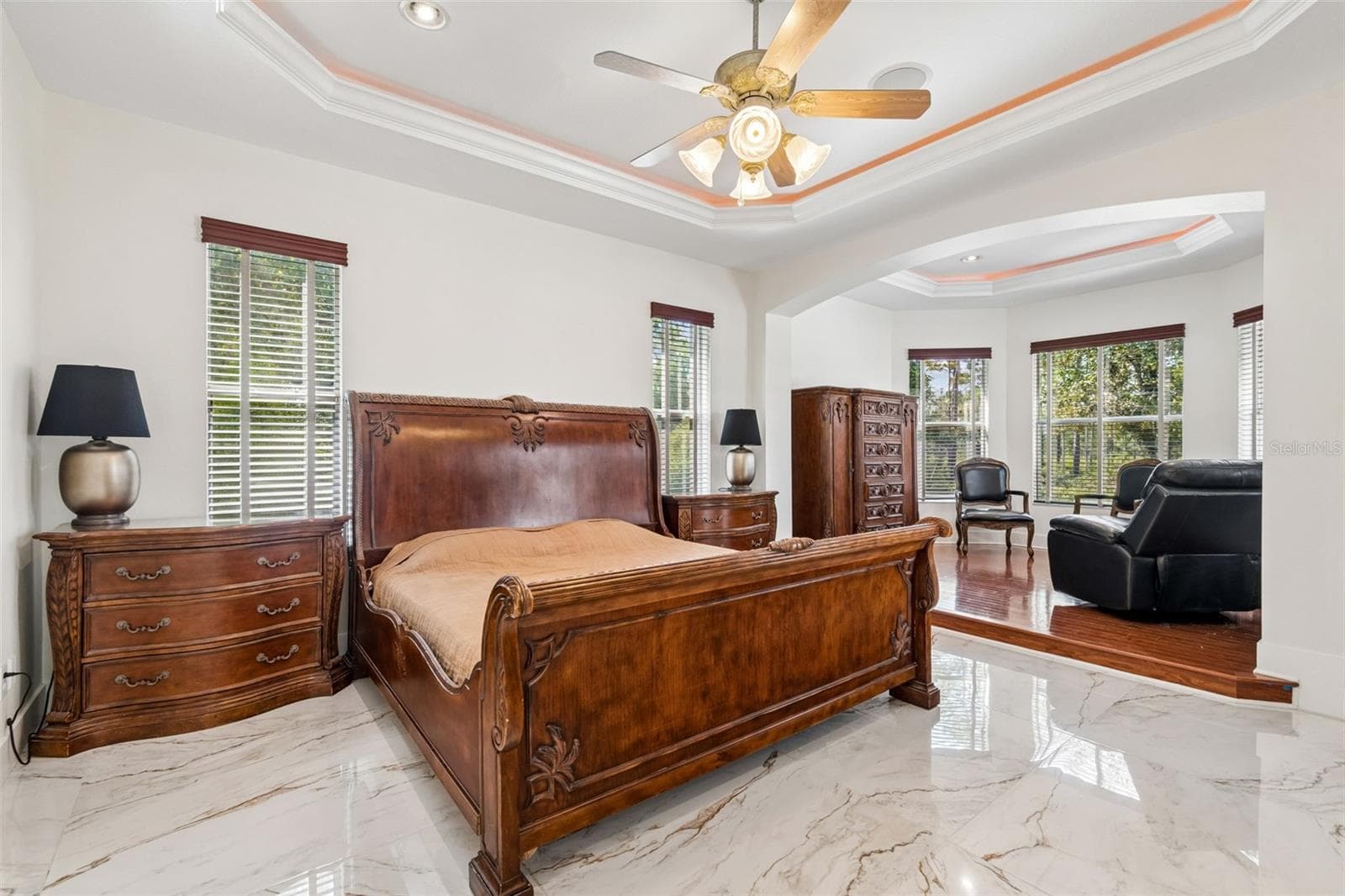 Single Family Residence at 10102 DEERCLIFF DR, TAMPA, photo 25 of 92