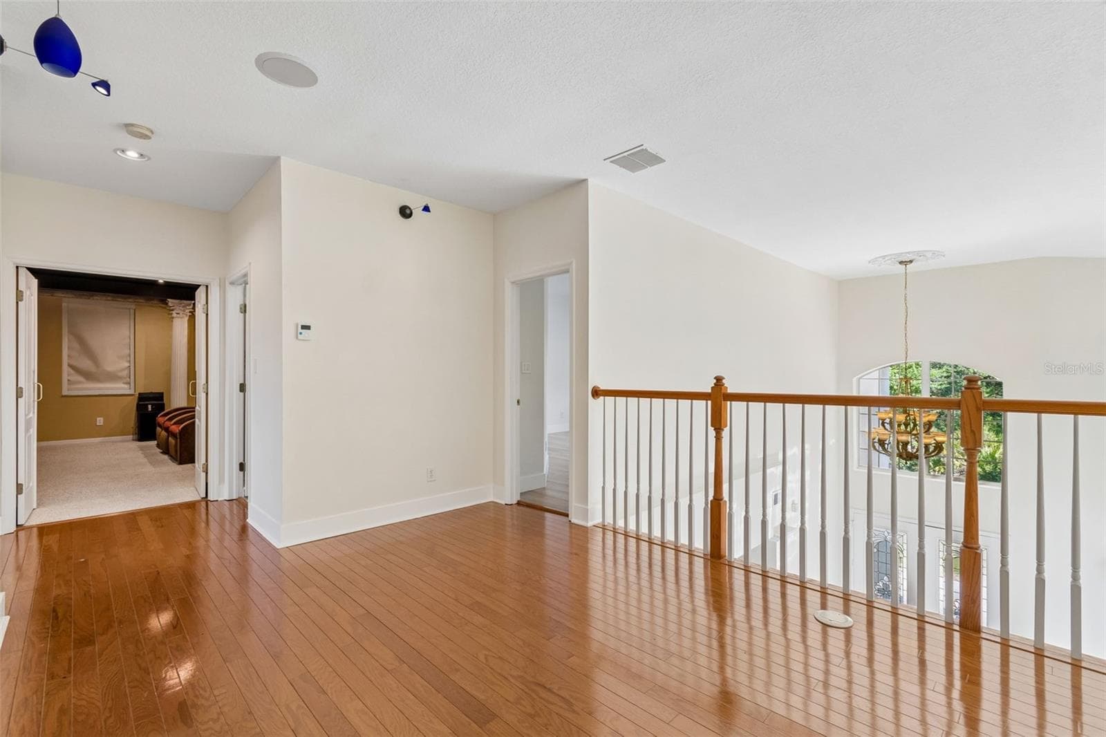 Single Family Residence at 10102 DEERCLIFF DR, TAMPA, photo 38 of 92