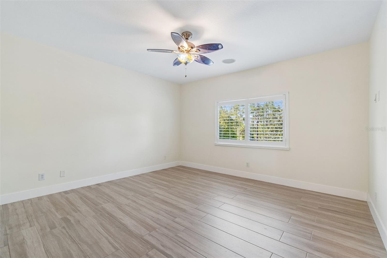 Single Family Residence at 10102 DEERCLIFF DR, TAMPA, photo 48 of 92