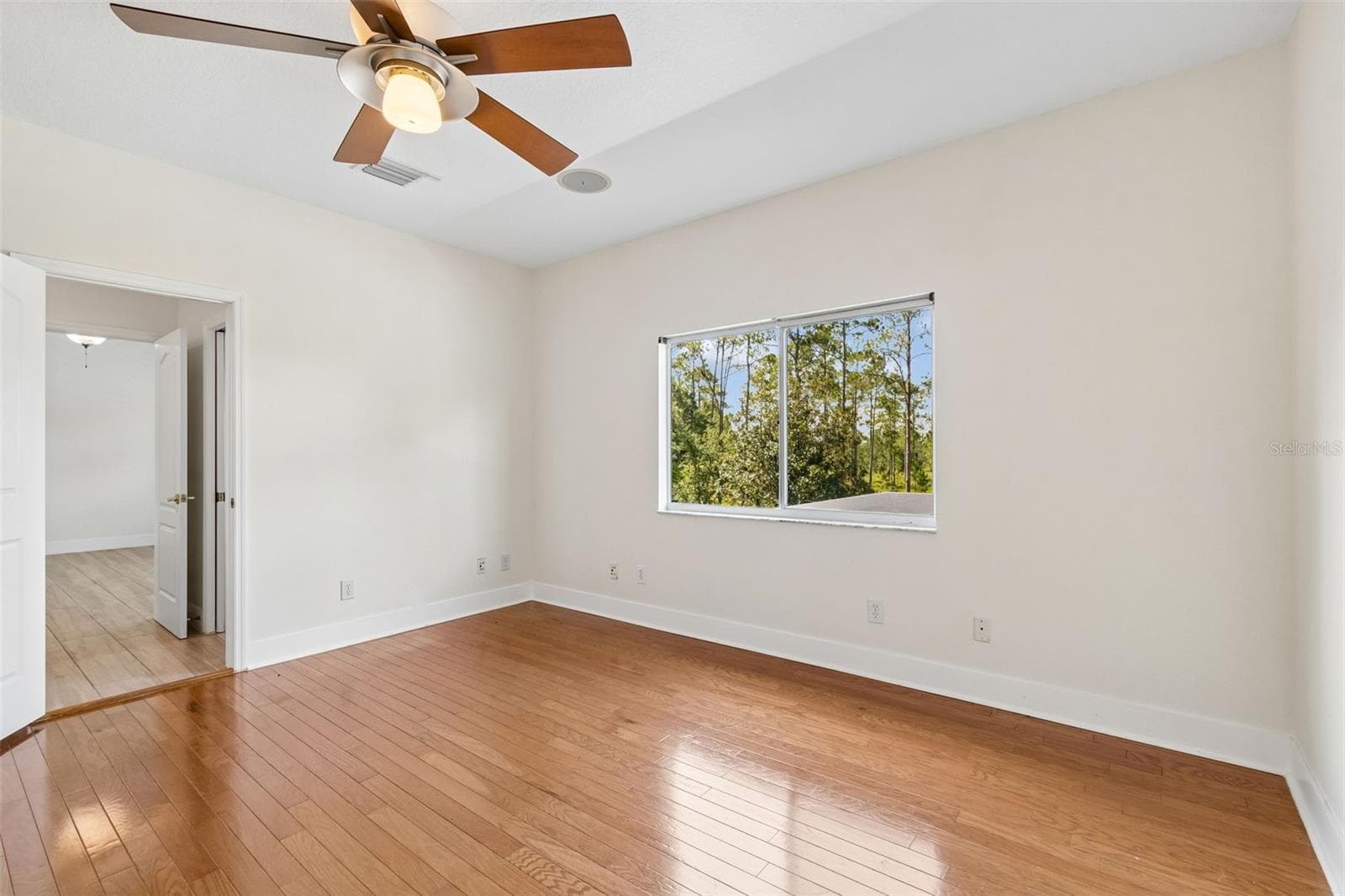 Single Family Residence at 10102 DEERCLIFF DR, TAMPA, photo 56 of 92