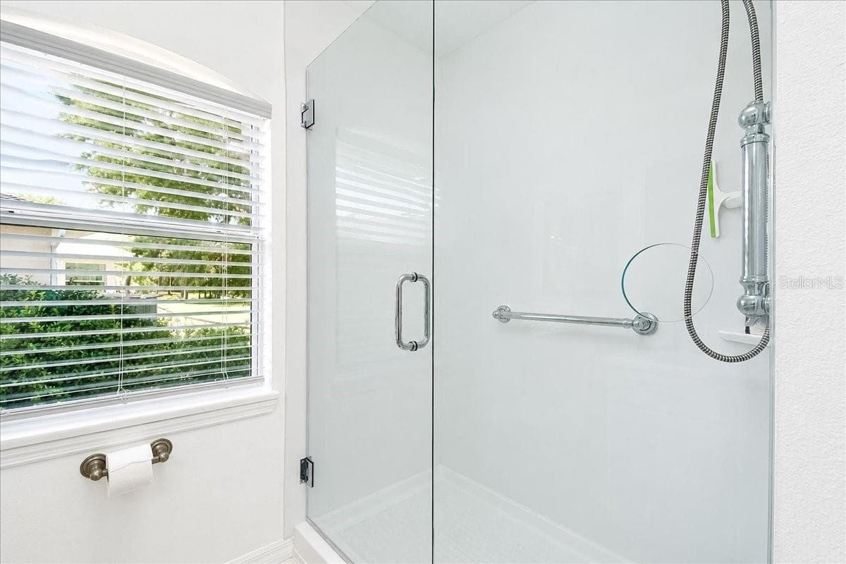 Single Family Residence at 1081 NE 130TH TER, SILVER SPRINGS, photo 33 of 72