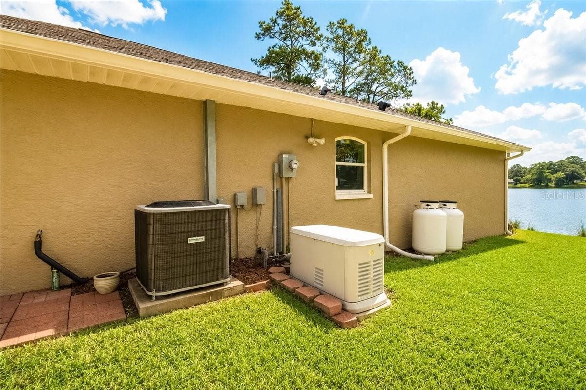 Single Family Residence at 1081 NE 130TH TER, SILVER SPRINGS, photo 41 of 72