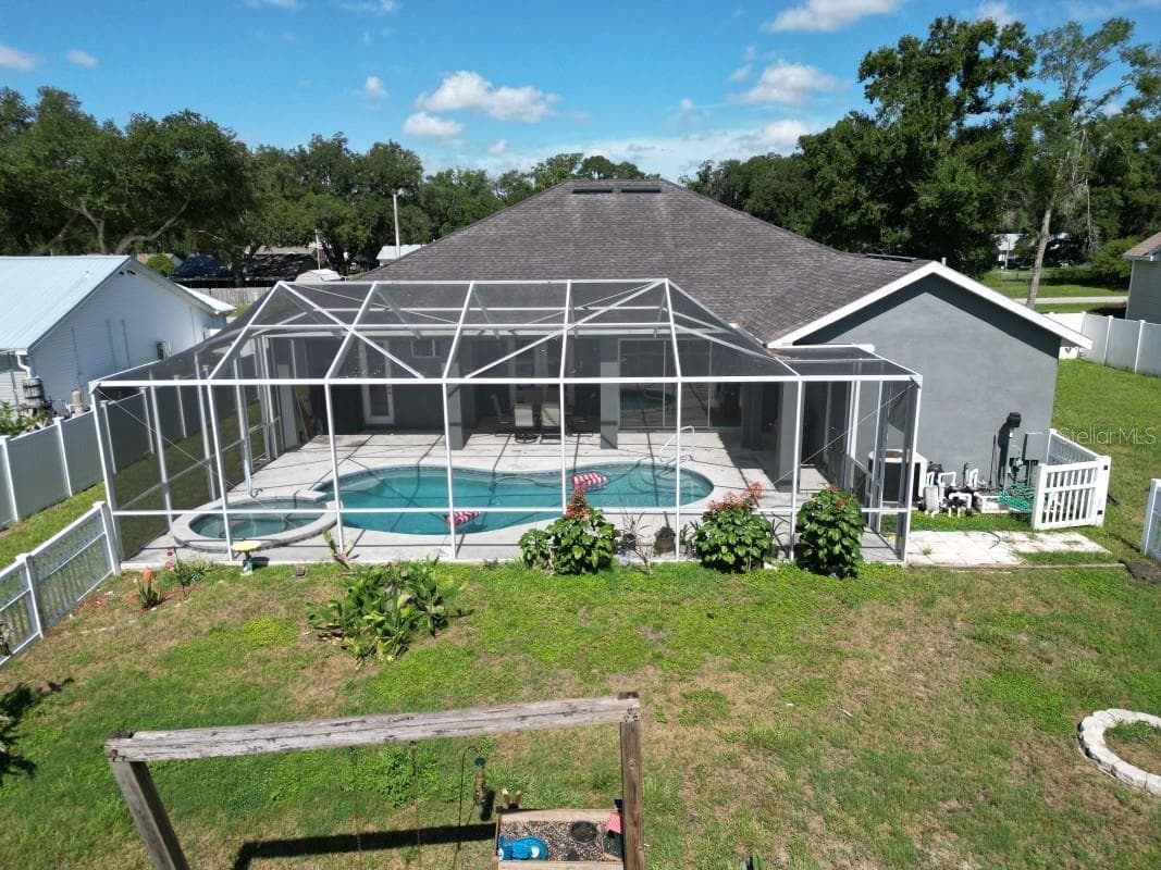 Single Family Residence at 12106 PALM ST, SAN ANTONIO, photo 33 of 37
