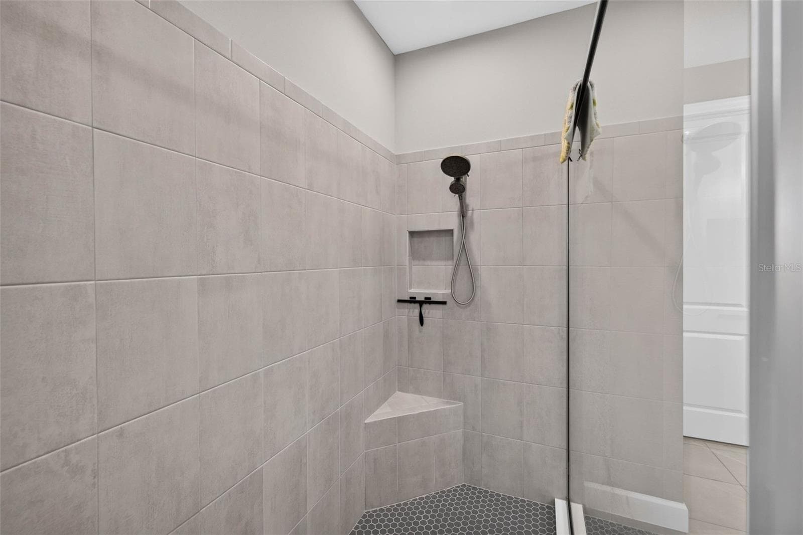 Single Family Residence at 11108 CALLUNA DR, ODESSA, photo 19 of 42
