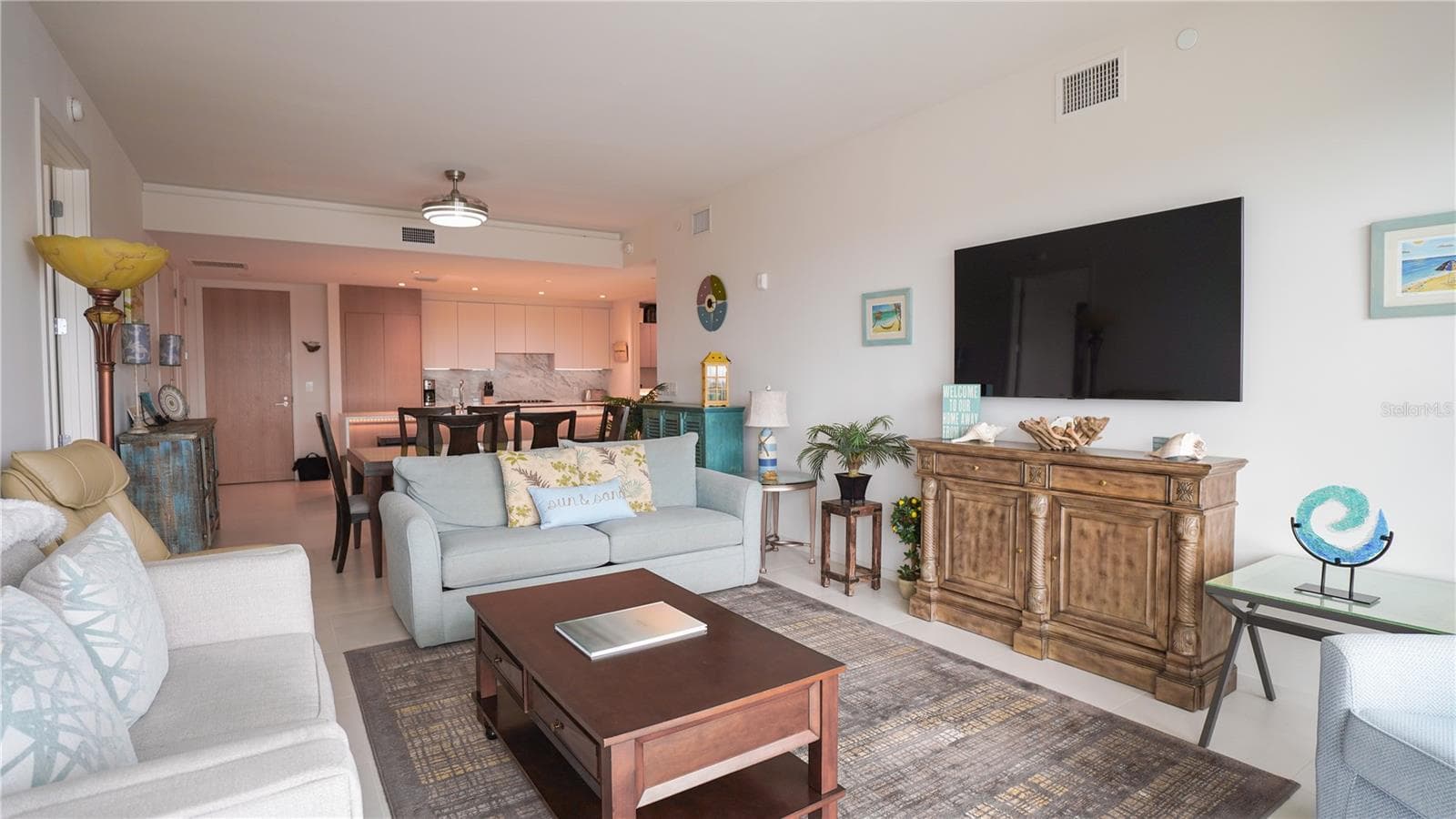 Living Room - 1020 SUNSET POINT RD #512, CLEARWATER