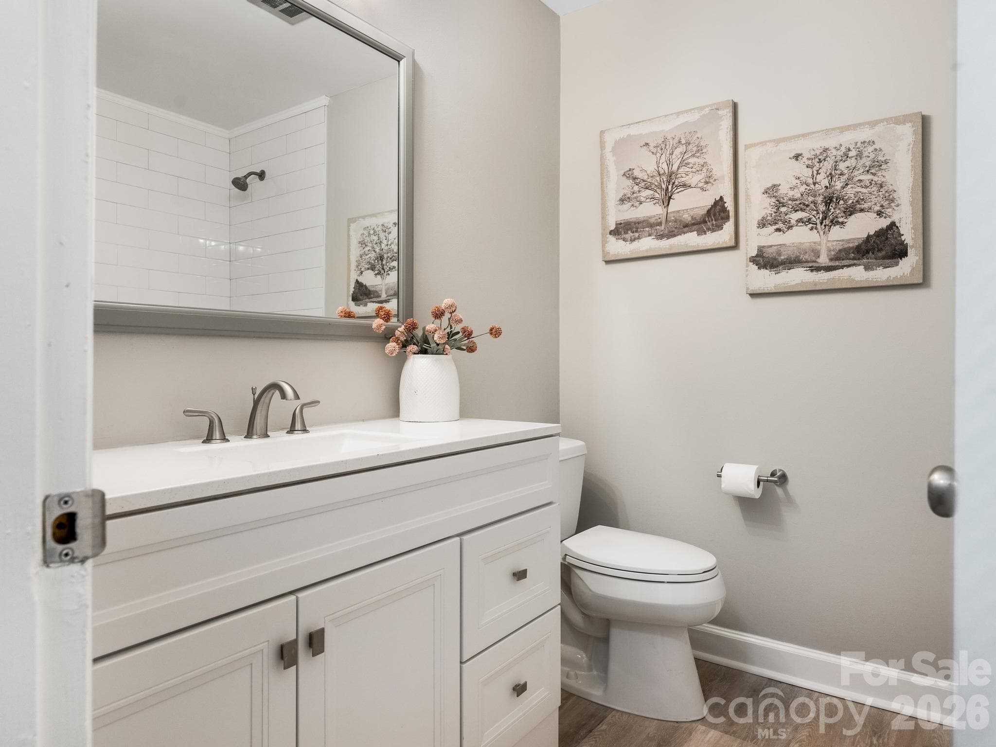 Single Family Residence at 7518 Riding Trail Road, Charlotte, photo 16 of 24