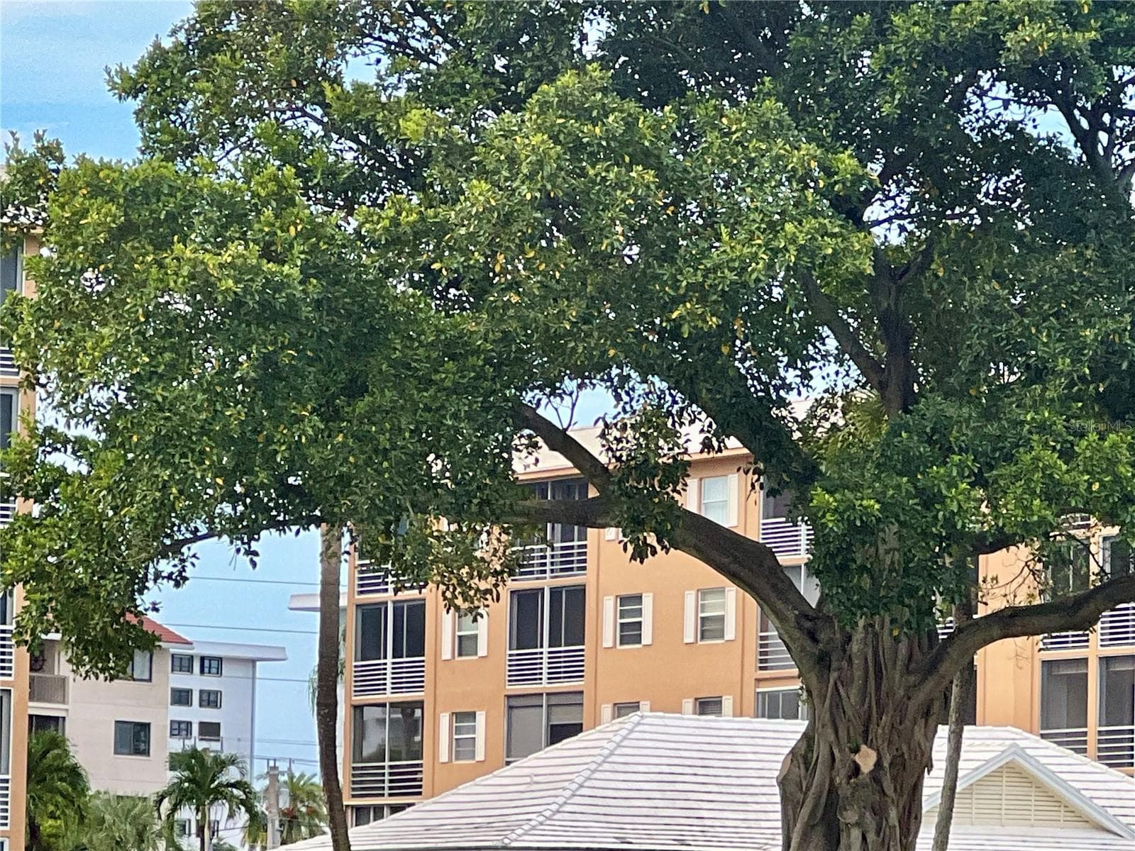 Condominium at 304 GOLFVIEW RD #PH7, NORTH PALM BEACH, photo 28 of 60