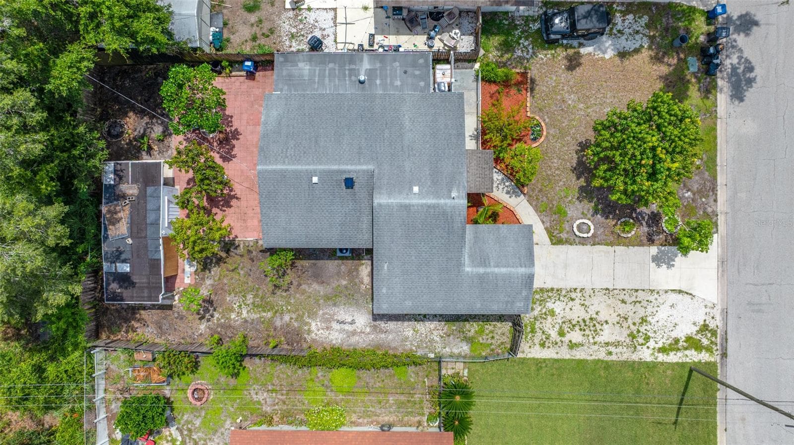 Single Family Residence at 4115 55TH AVENUE DR E, BRADENTON, photo 14 of 86