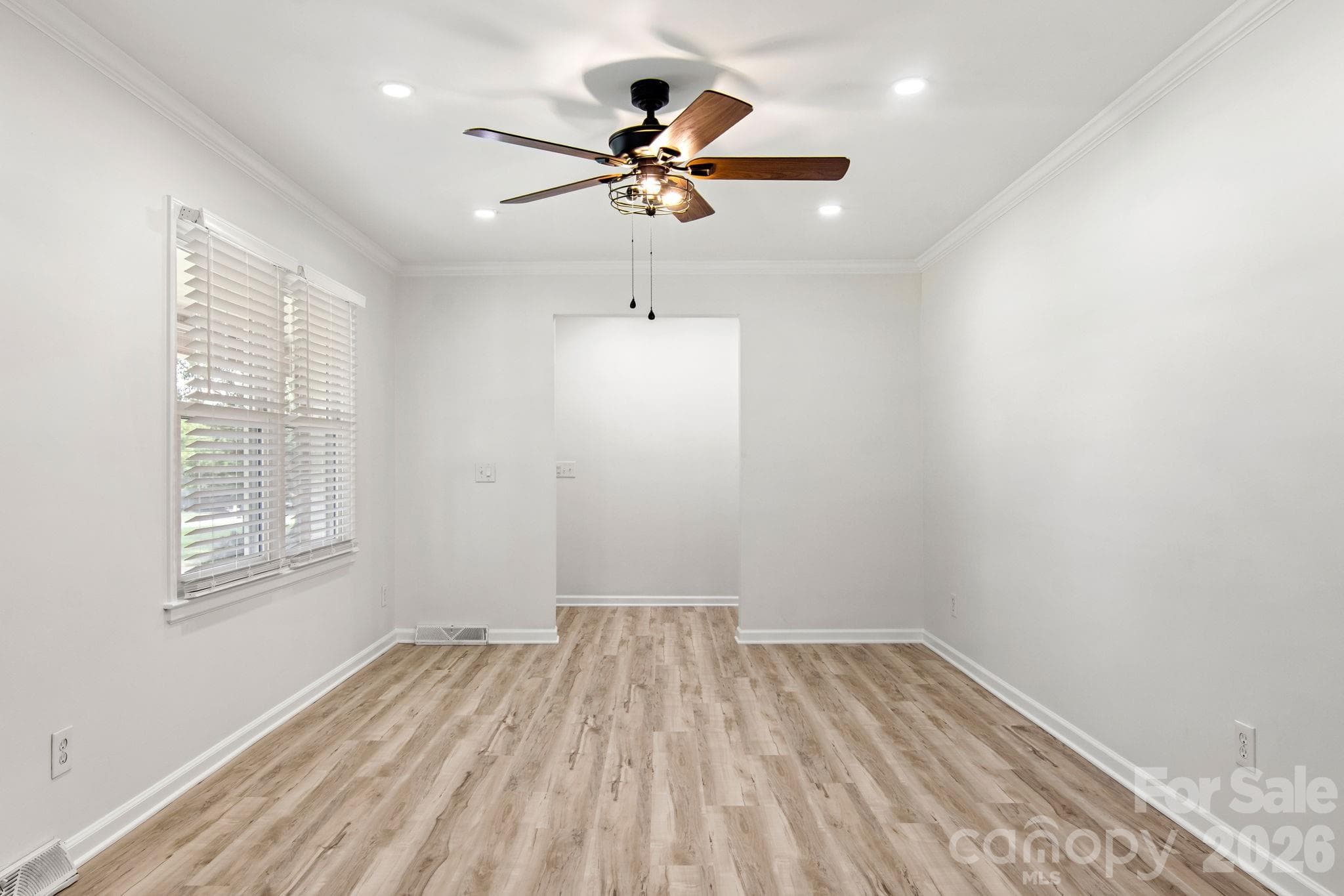 Single Family Residence at 7030 Delta Lake Drive, Charlotte, photo 7 of 42