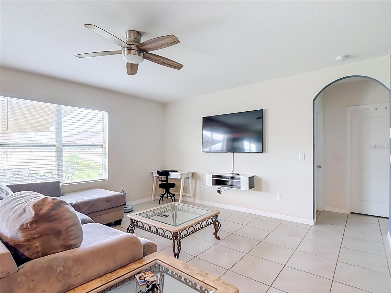 Single Family Residence at 5911 SHINGLE CREEK RD, LAKELAND, photo 12 of 37
