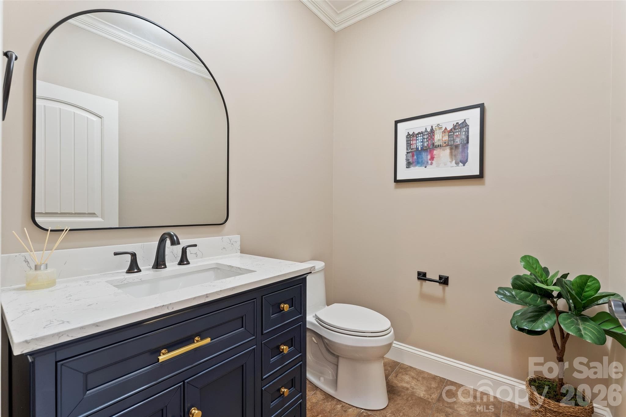 Single Family Residence at 314 Stone Cliff Lane, Lake Wylie, photo 17 of 43