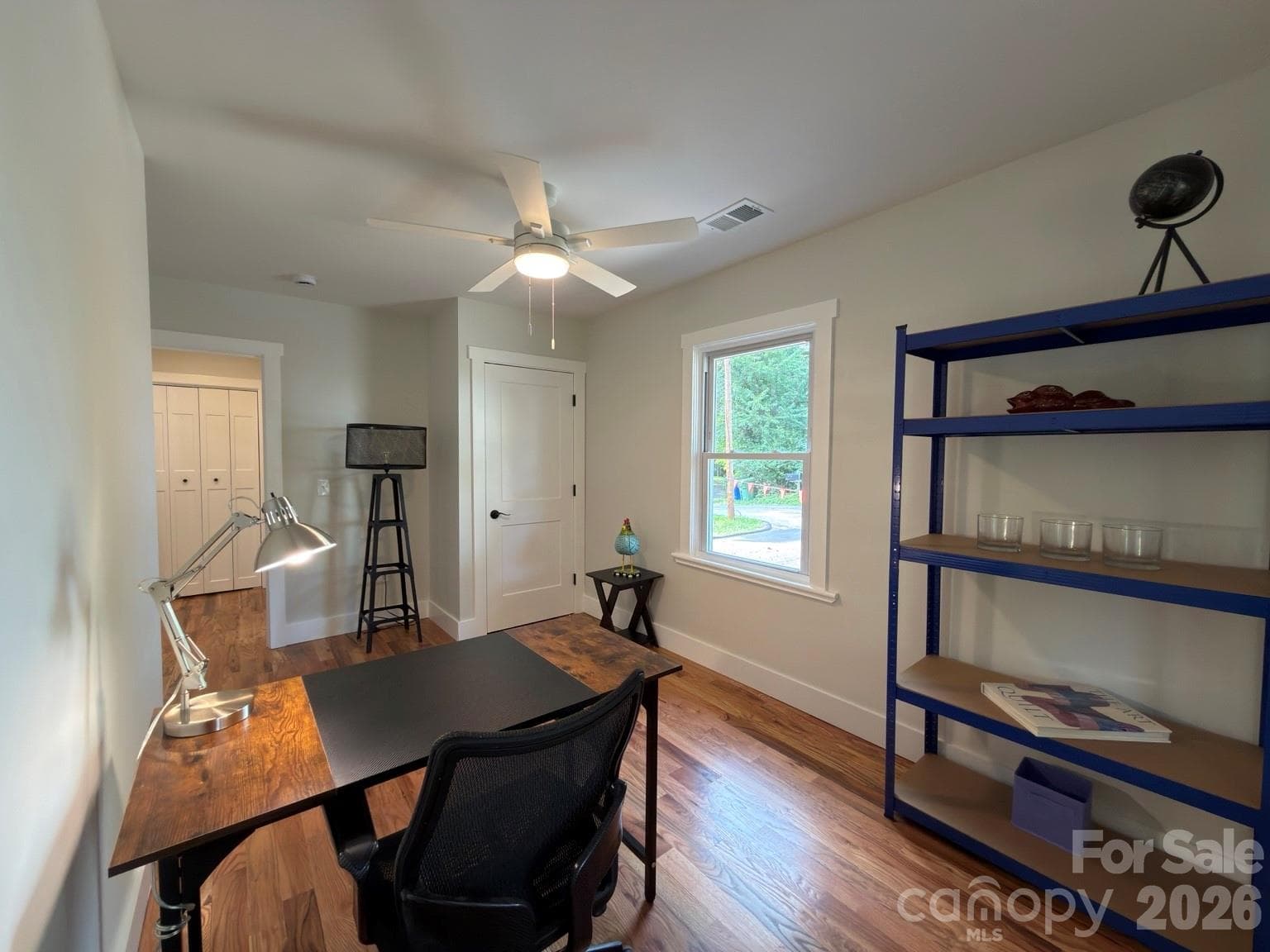 2nd bedroom - Main Floor - 18 Worley Place, Asheville
