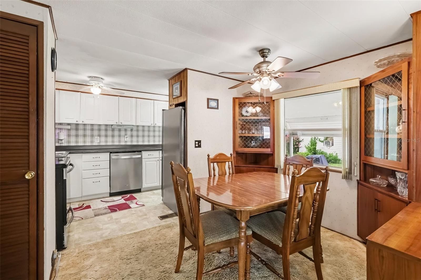 Dining - 37249 HAMMOND DR, ZEPHYRHILLS