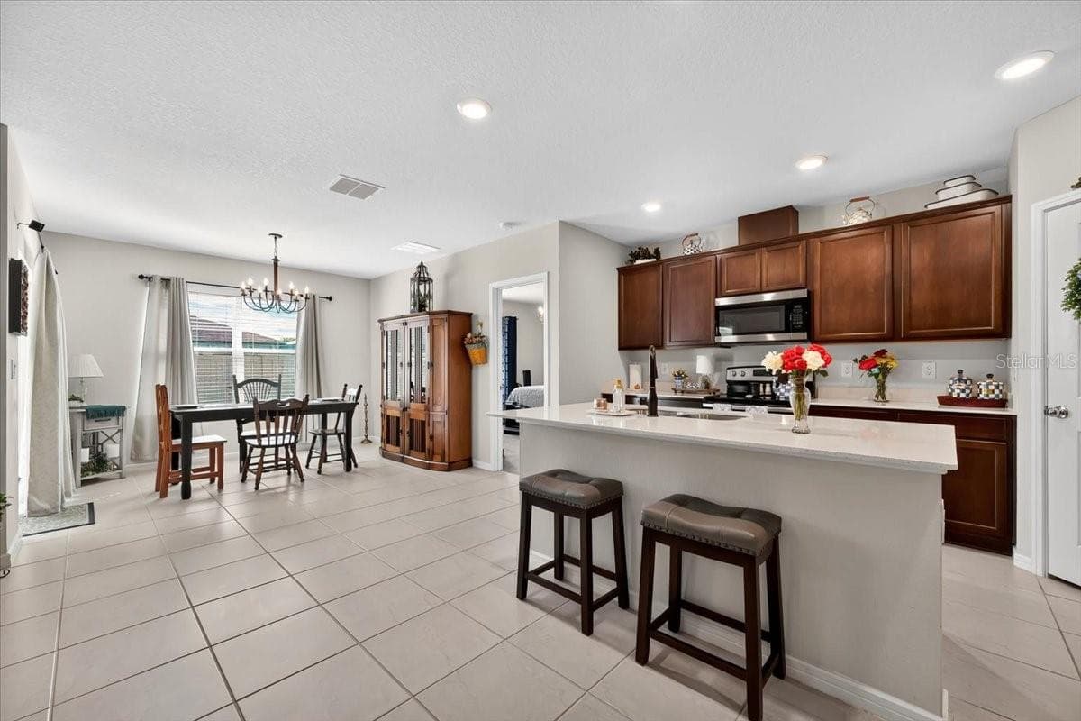 Single Family Residence at 5461 KEATON SPRINGS DR, LAKELAND, photo 10 of 42