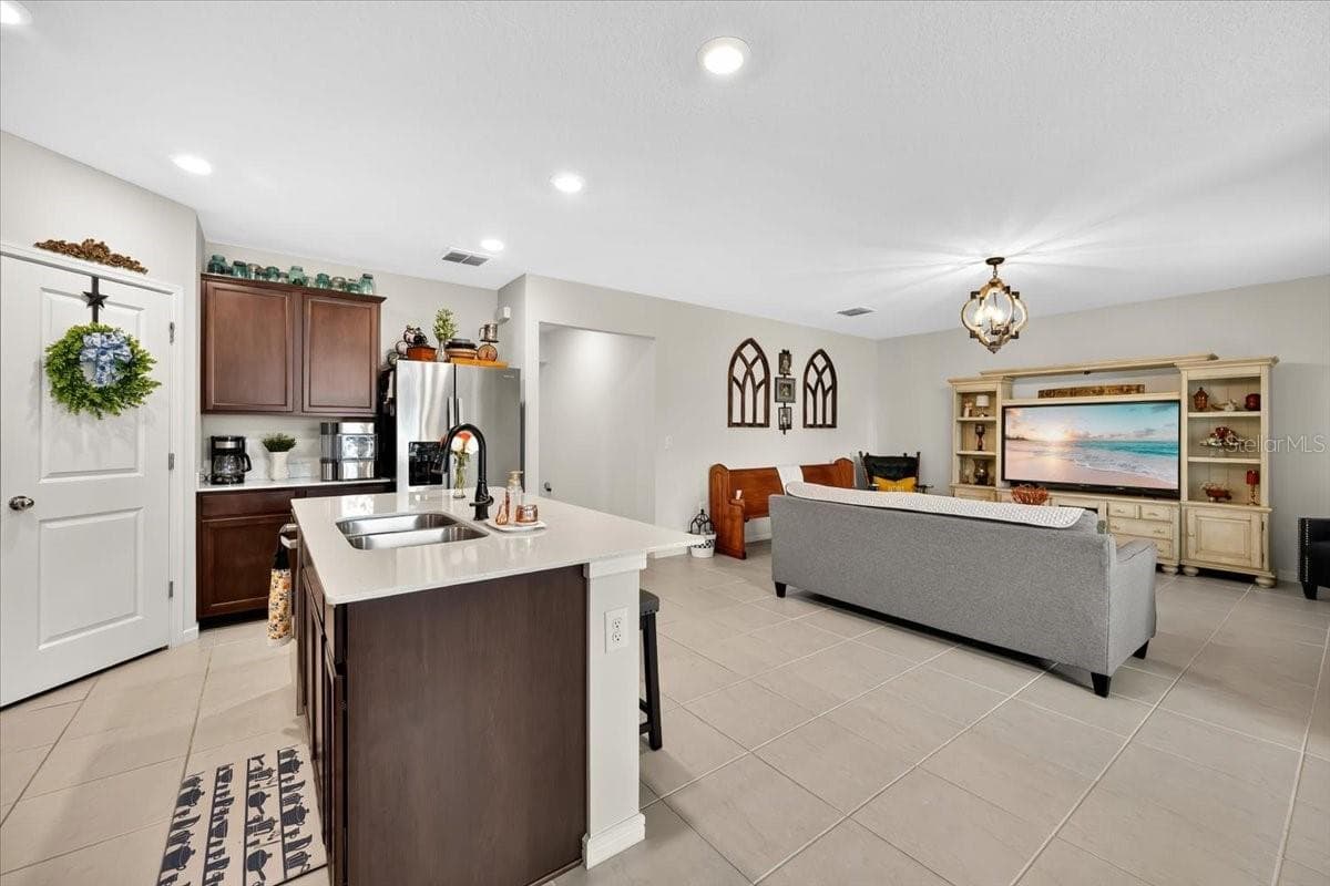 Single Family Residence at 5461 KEATON SPRINGS DR, LAKELAND, photo 12 of 42
