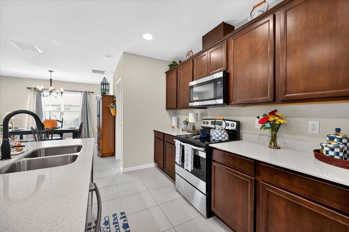 Single Family Residence at 5461 KEATON SPRINGS DR, LAKELAND, photo 21 of 42