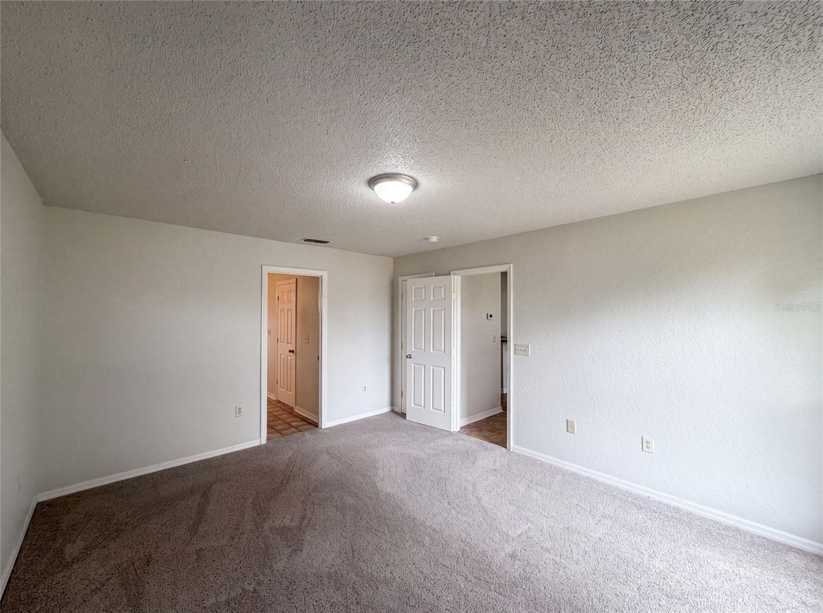 Single Family Residence at 1038 HIGHLAND CREST CIR, LAKE WALES, photo 10 of 18