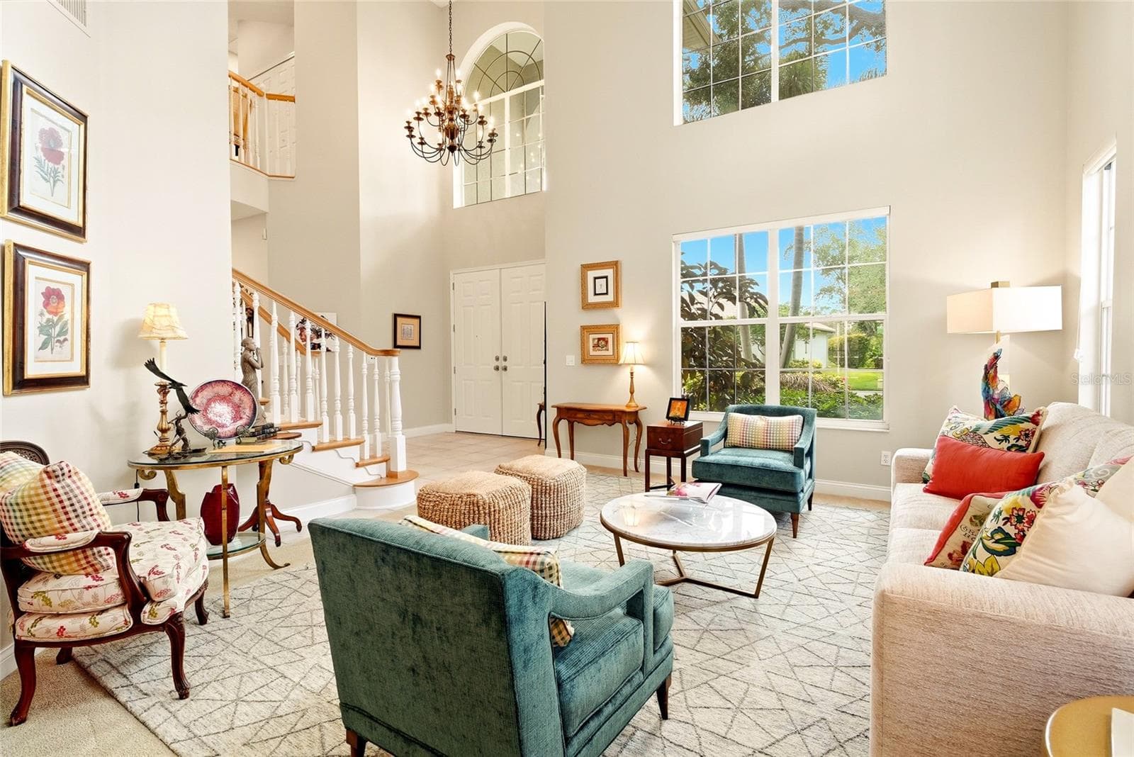 Single Family Residence at 1246 DARLINGTON OAK CIR NE, ST PETERSBURG, photo 5 of 79