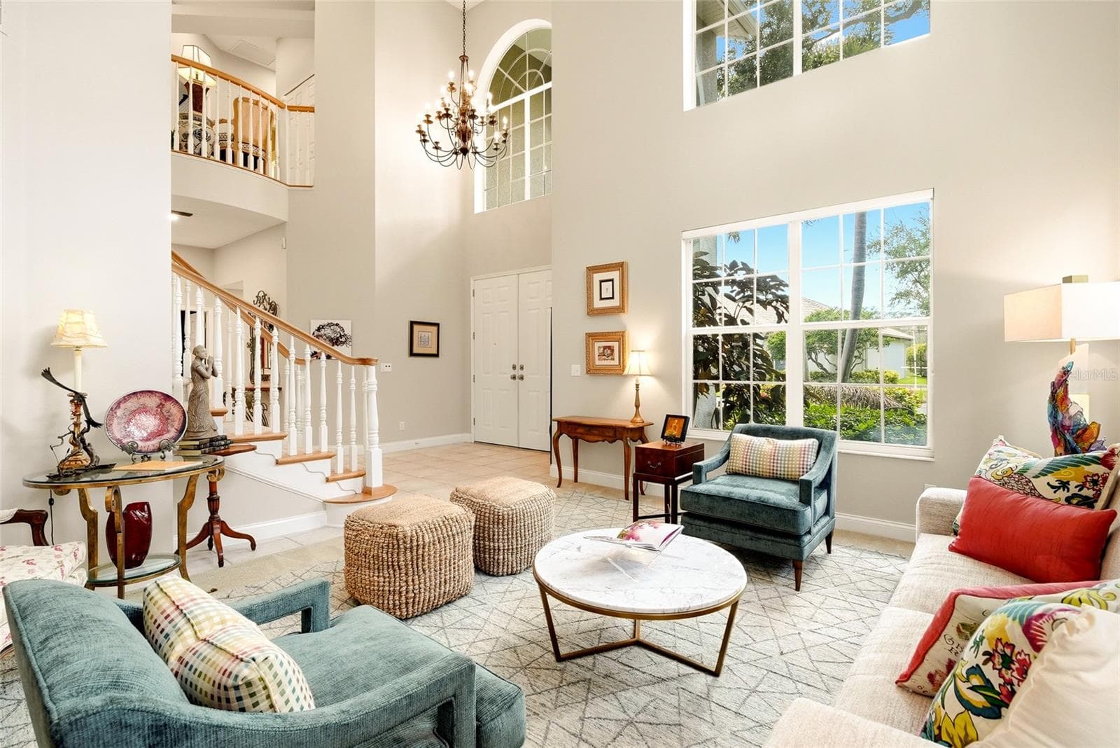 Single Family Residence at 1246 DARLINGTON OAK CIR NE, ST PETERSBURG, photo 6 of 79