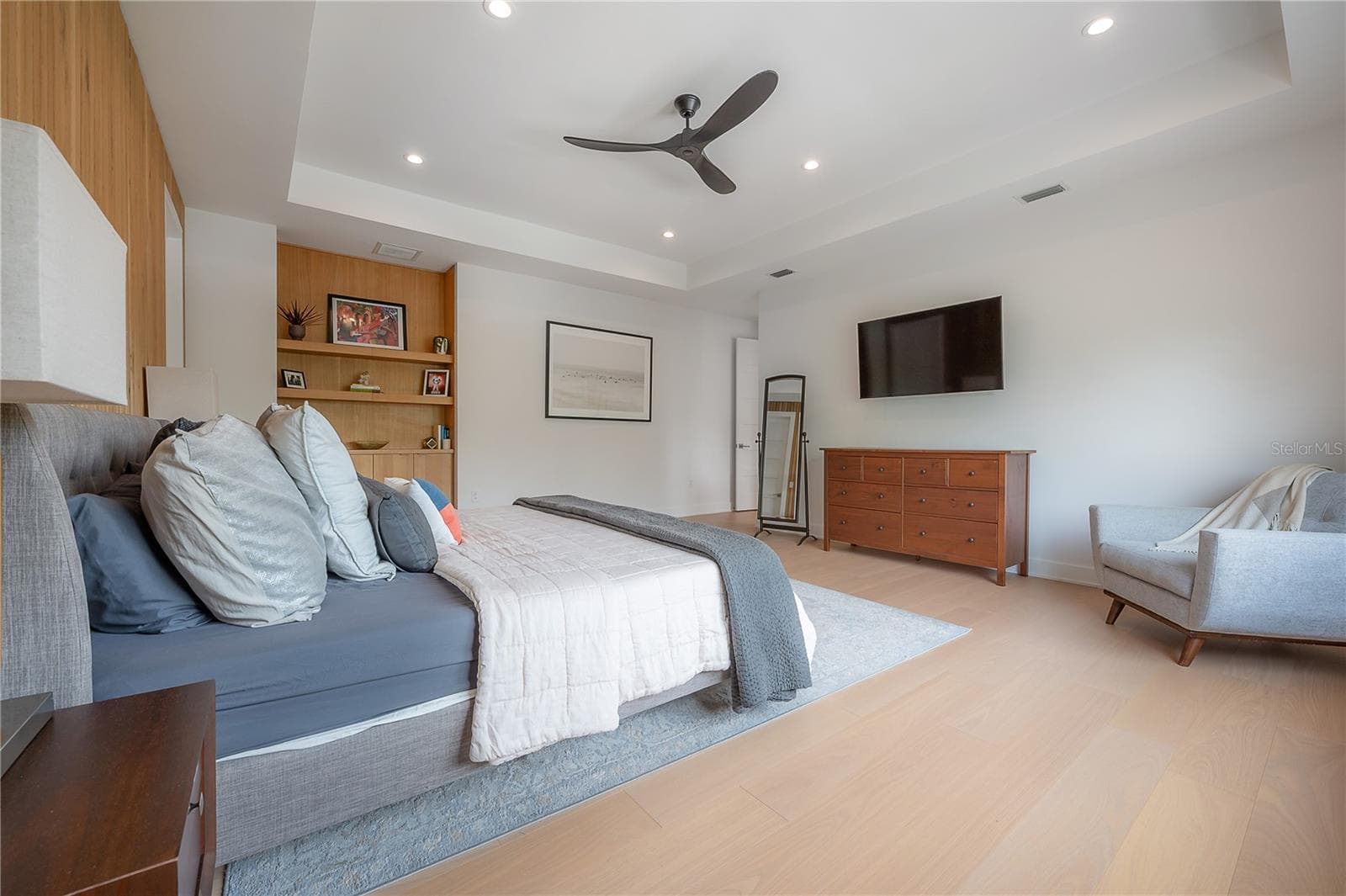 Single Family Residence at 4207 W JETTON AVE, TAMPA, photo 33 of 55
