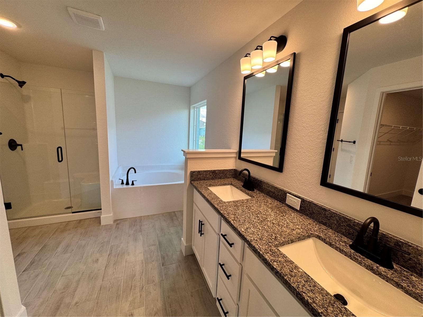 Single Family Residence at 2659 AVERLAND LOOP, NORTH PORT, photo 9 of 13