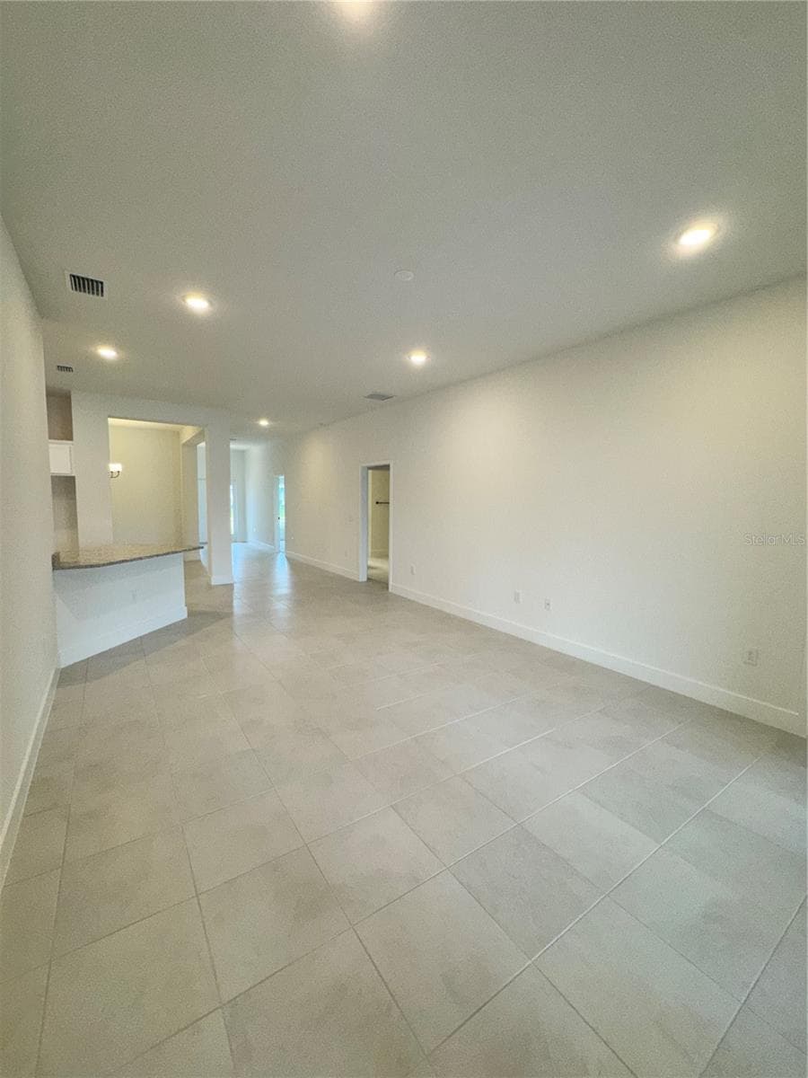 Single Family Residence at 2675 AVERLAND LOOP, NORTH PORT, photo 4 of 12