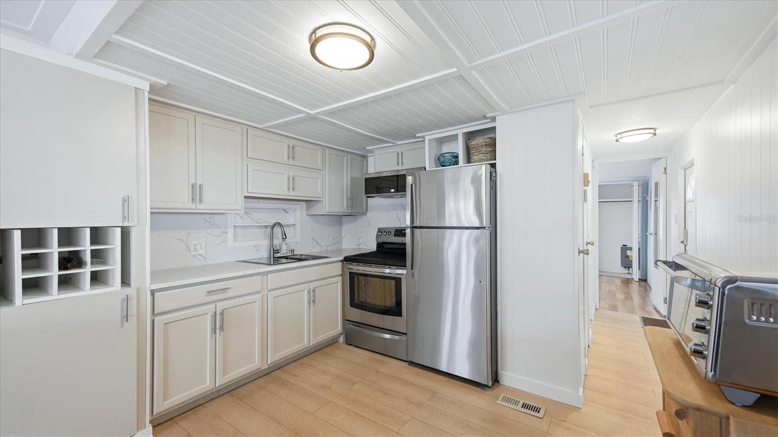 Mobile Home at 4908 5TH A ST E, BRADENTON, photo 14 of 35
