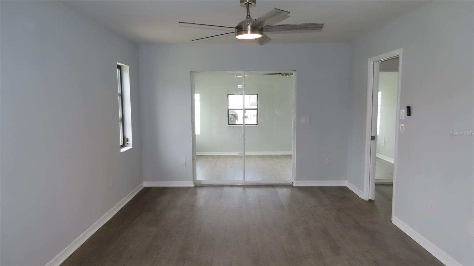Single Family Residence at 807 NECTAR RD, VENICE, photo 35 of 37