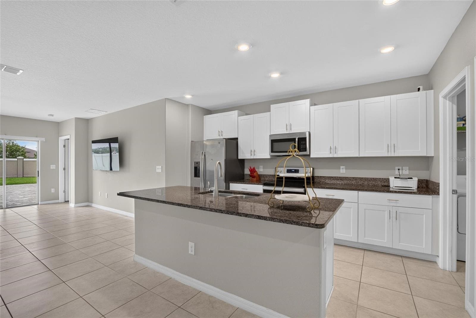Kitchen - 31814 BARREL WAVE WAY, WESLEY CHAPEL