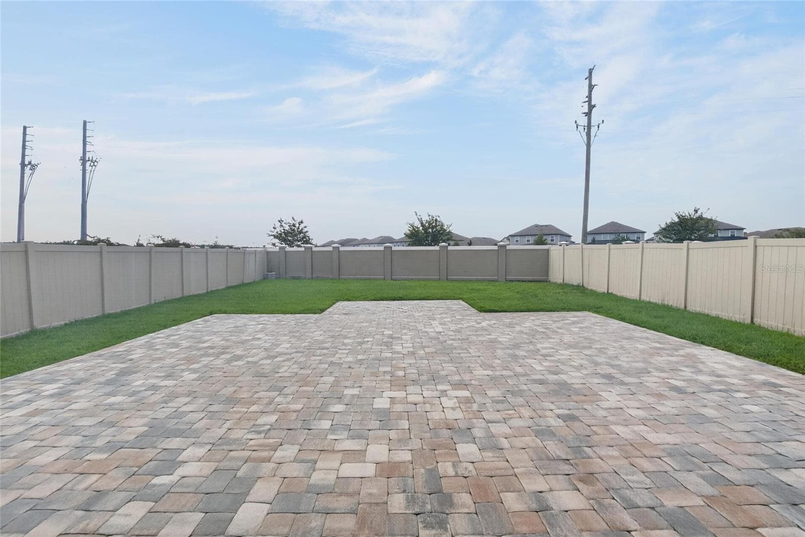 Outside Backyard Paver Patio - 31814 BARREL WAVE WAY, WESLEY CHAPEL