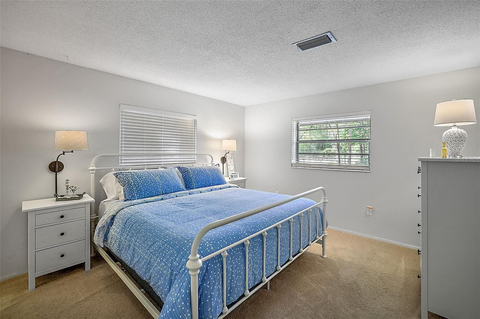 Single Family Residence at 10303 SE SUNSET HARBOR RD, SUMMERFIELD, photo 13 of 31