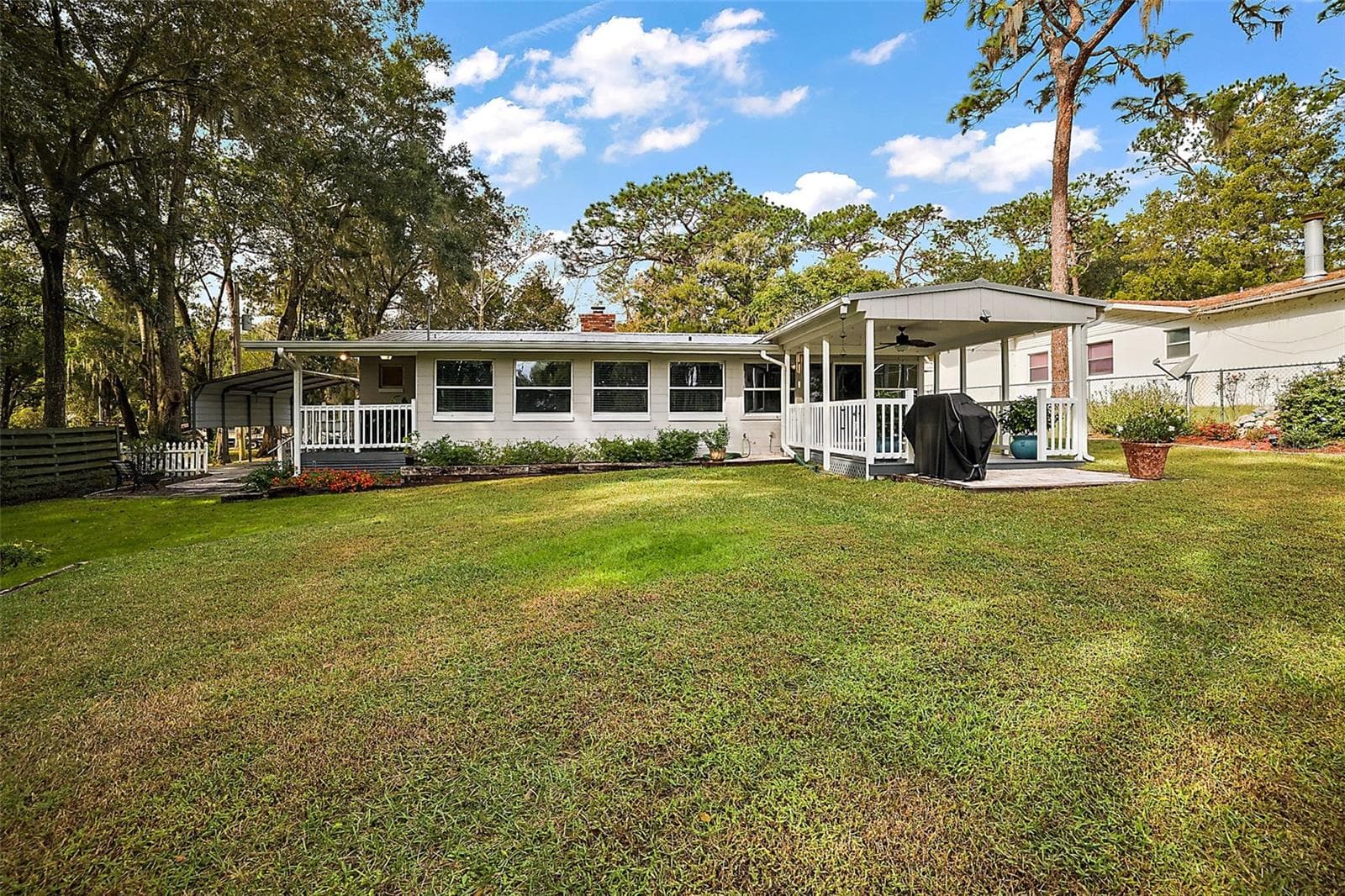 Single Family Residence at 10303 SE SUNSET HARBOR RD, SUMMERFIELD, photo 24 of 31