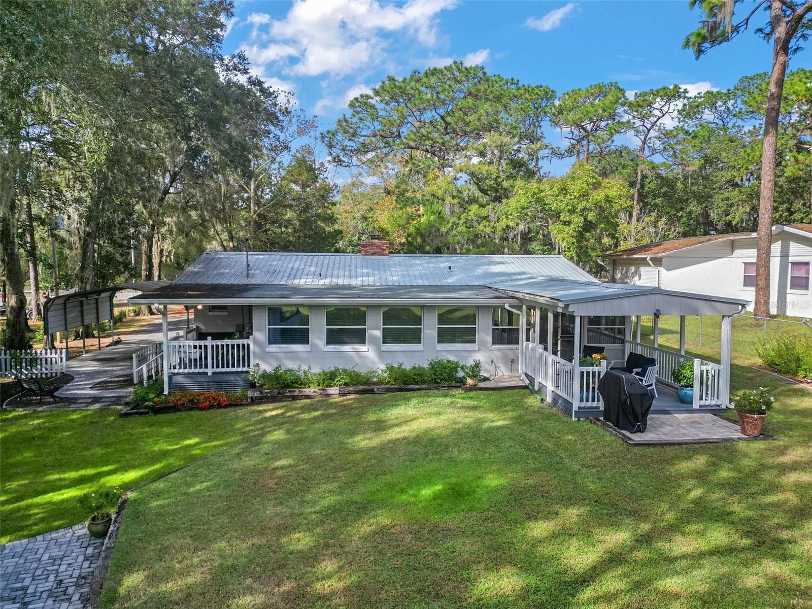 Single Family Residence at 10303 SE SUNSET HARBOR RD, SUMMERFIELD, photo 27 of 31