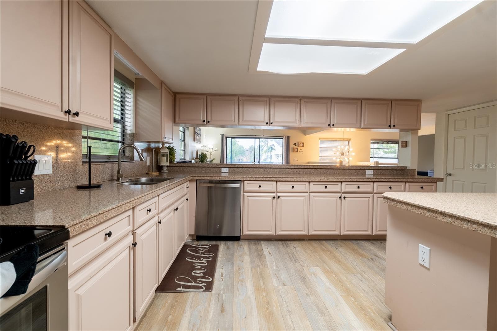Single Family Residence at 4003 BAYSIDE CT, BRADENTON, photo 24 of 66