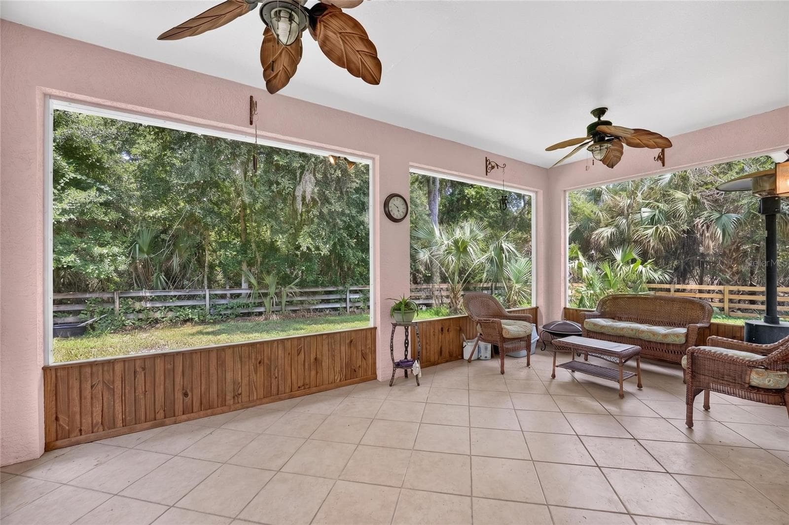 Rear Screened Lanai - 19040 NW 88TH AVENUE RD, REDDICK