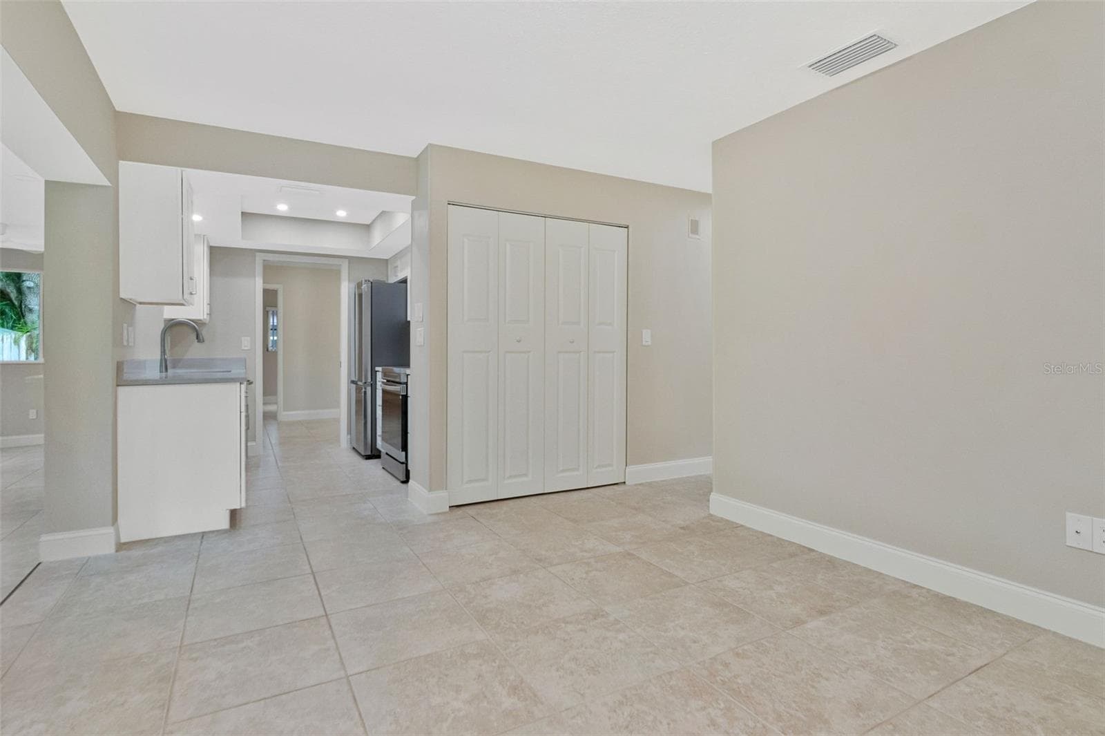 Single Family Residence at 2958 DUNDEE DR, PALM HARBOR, photo 23 of 64