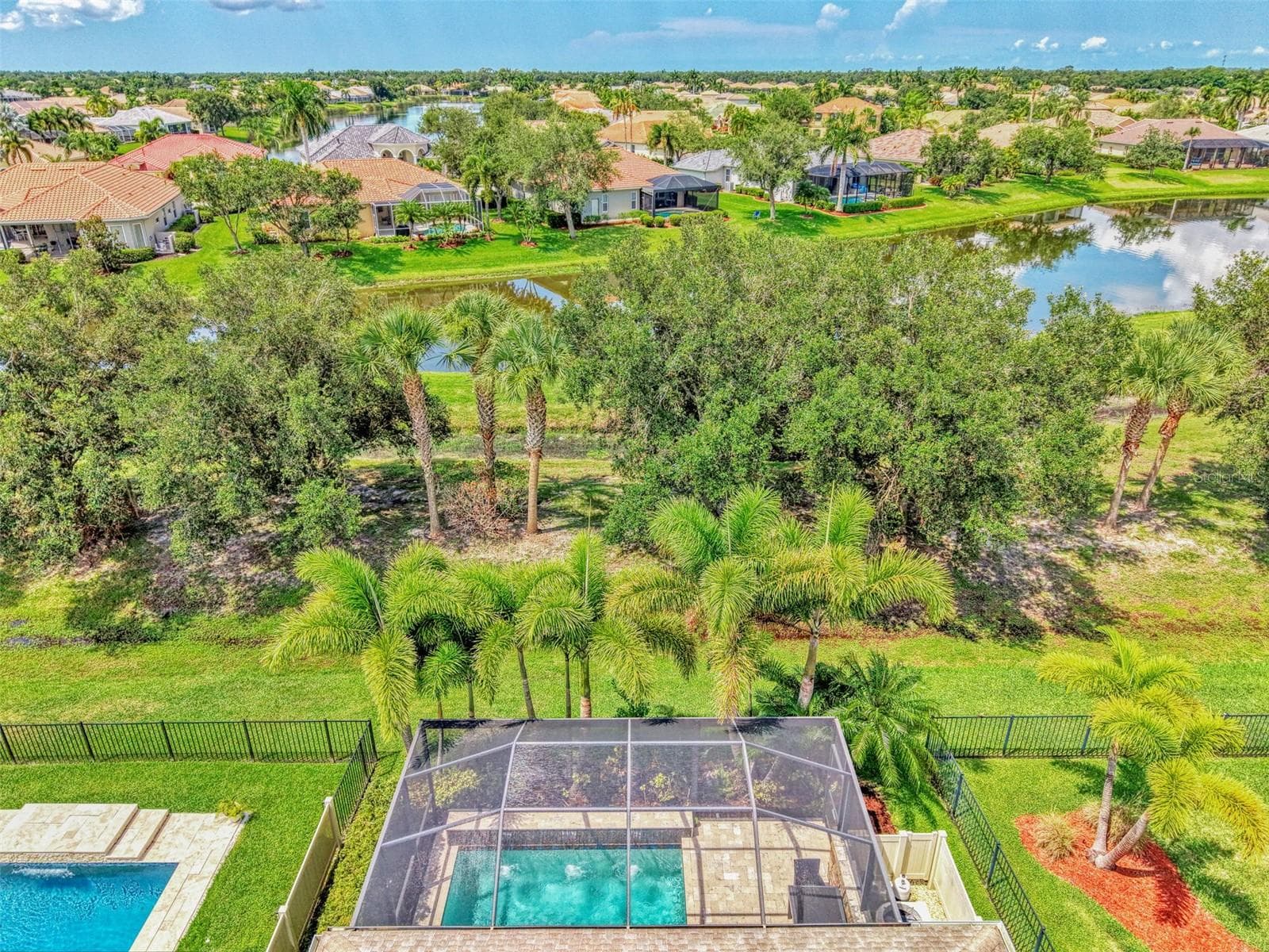 Single Family Residence at 8467 NANDINA DR, SARASOTA, photo 4 of 35