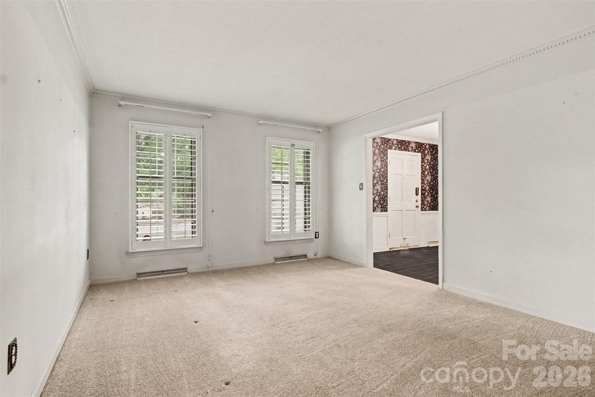 Living Room - 4221 Bridgewood Lane, Charlotte