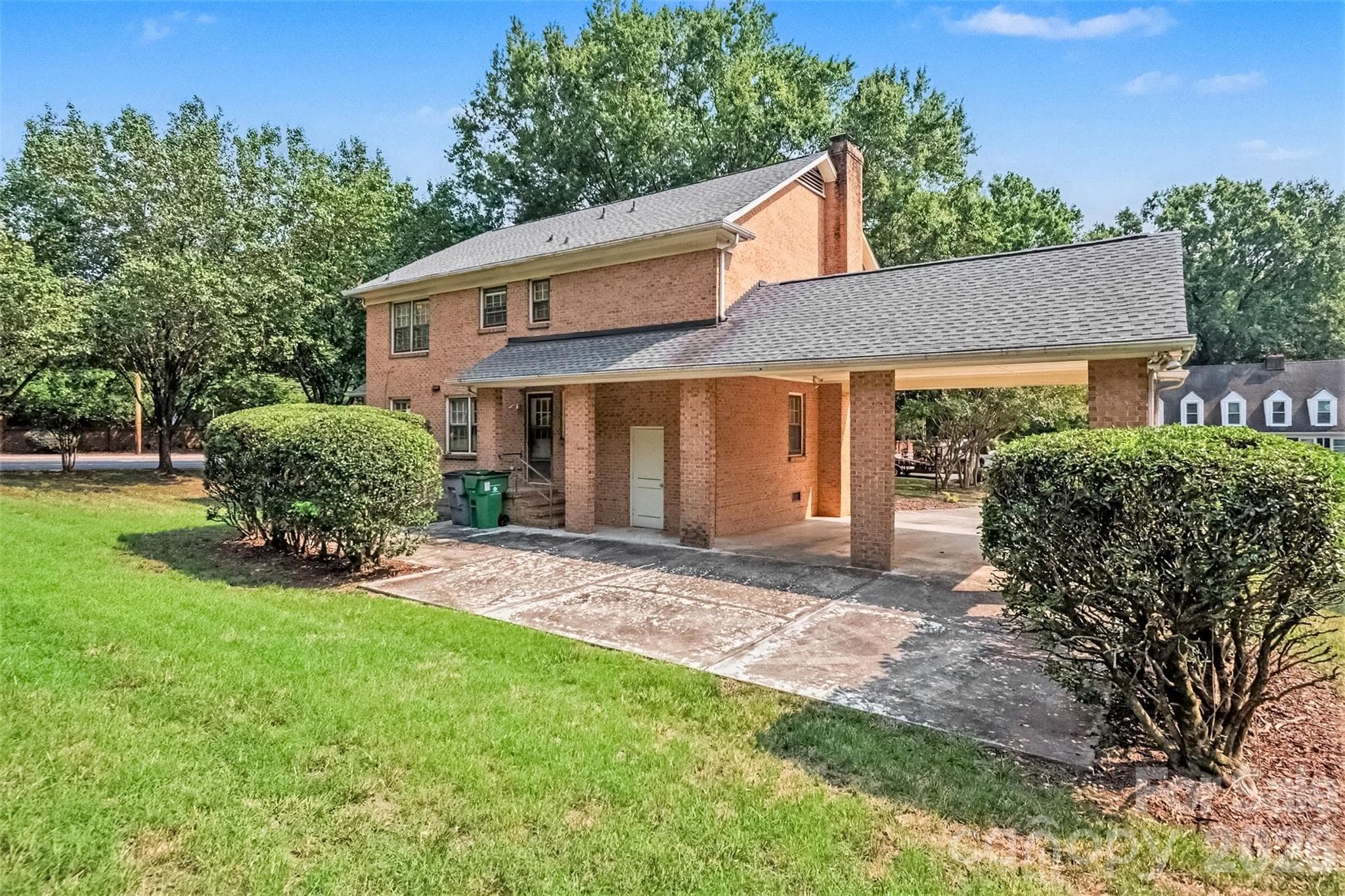 Single Family Residence at 4221 Bridgewood Lane, Charlotte, photo 15 of 15