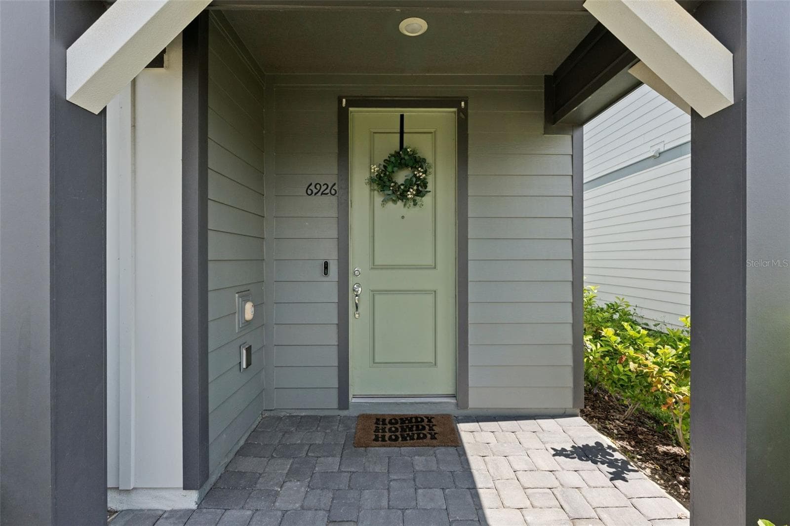Townhouse at 6926 REVERIE PARK AVE, ORLANDO, photo 2 of 30