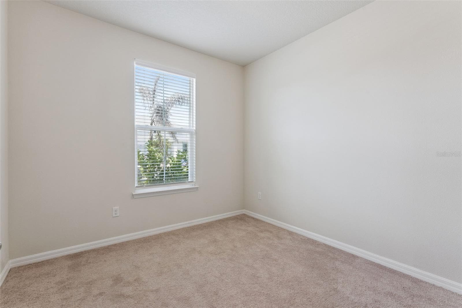 Townhouse at 6926 REVERIE PARK AVE, ORLANDO, photo 18 of 30
