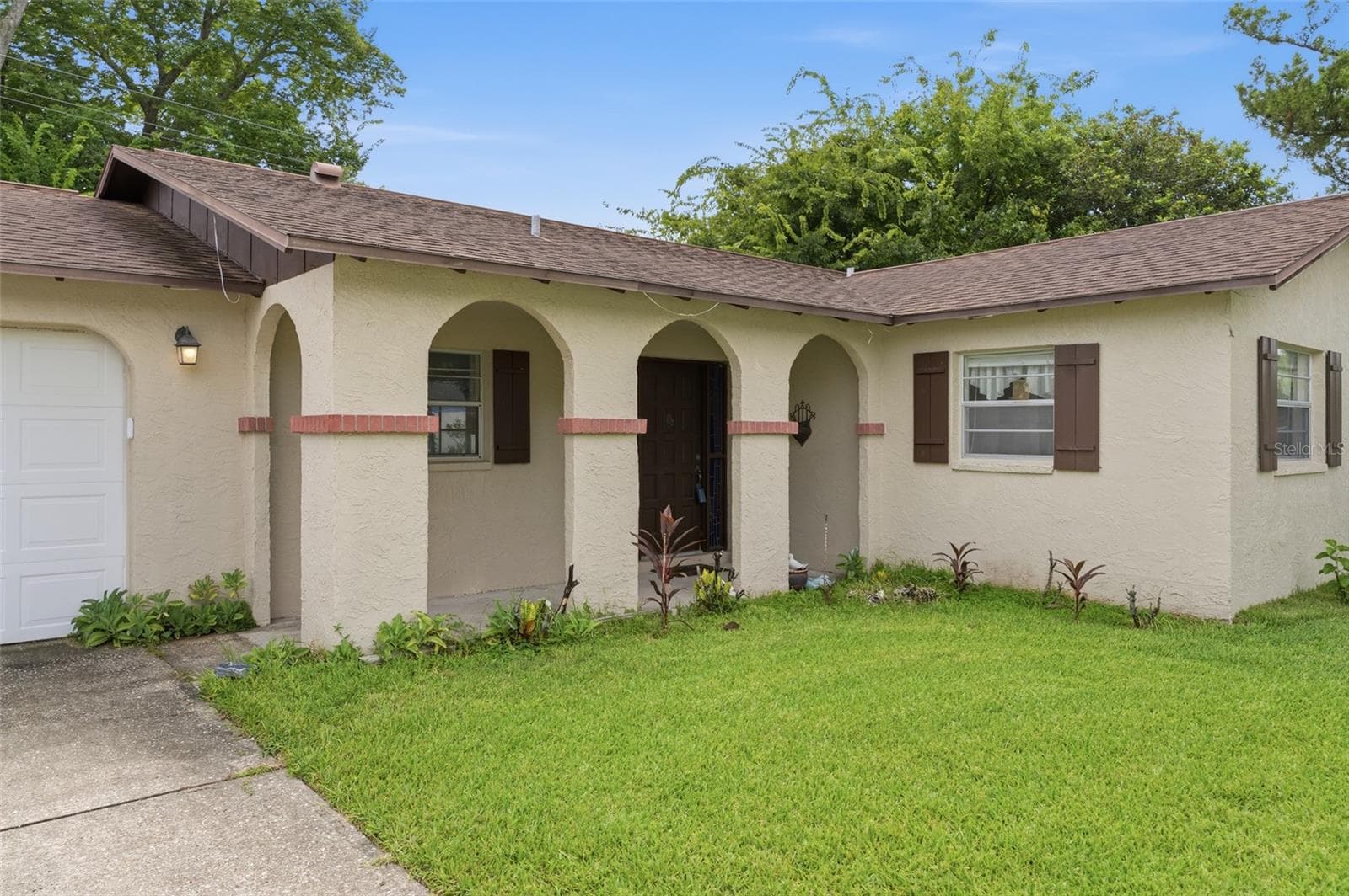 Single Family Residence at 2021 ORIOLE LN, SOUTH DAYTONA, photo 4 of 54